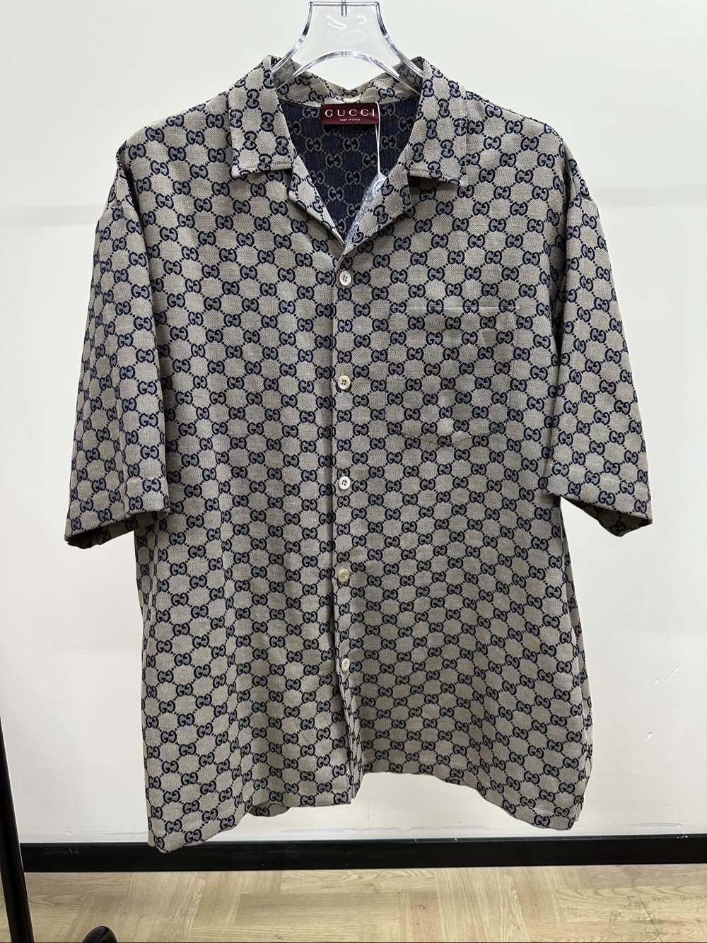 Gucci Gucci GG Logo Print Shirt Size L Size US L / EU 52-54 / 3 - 1 Thumbnail