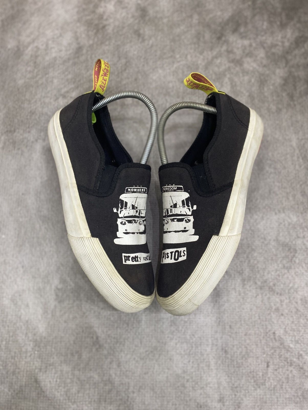 Dr. Martens Dr martens toomsey sex pistols black white Size US 6 / EU 39 - 3 Thumbnail