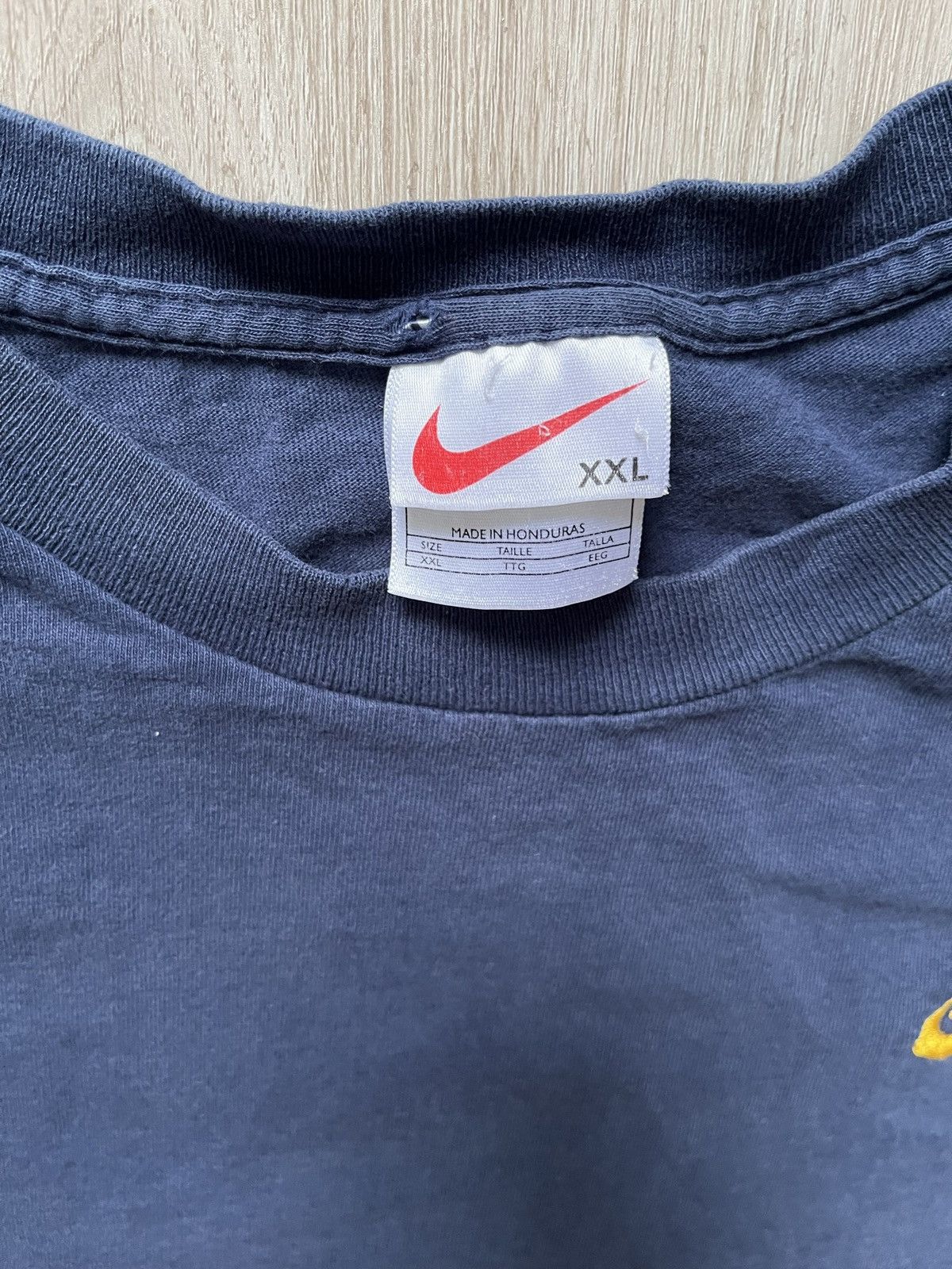 Nike vintage 90s nike tshirt Size US XXL / EU 58 / 5 - 2 Thumbnail