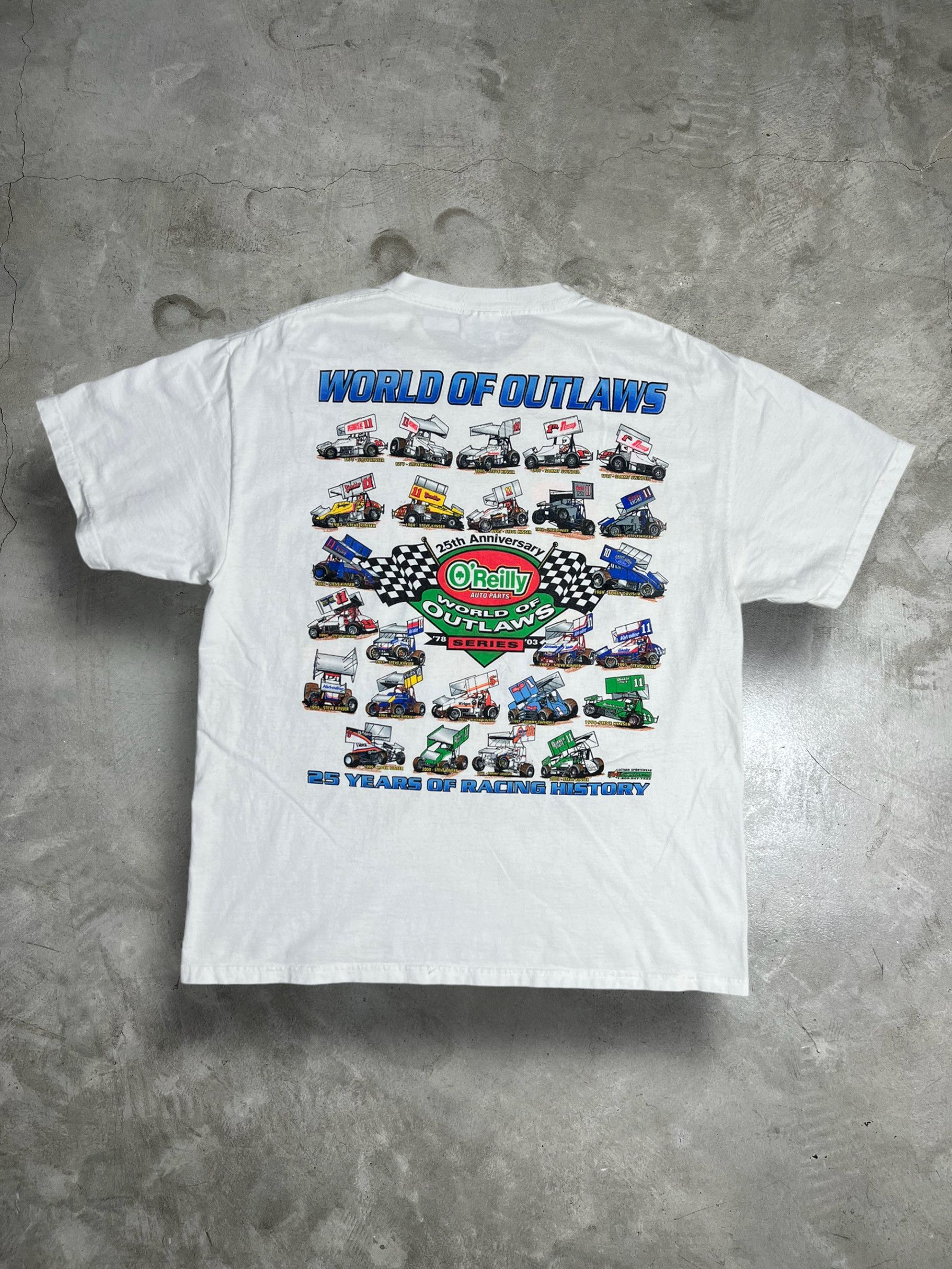 Vintage Vintage 25th Anniversary World of Outlaws Art T (L) GTME070 Size US L / EU 52-54 / 3 - 5 Thumbnail