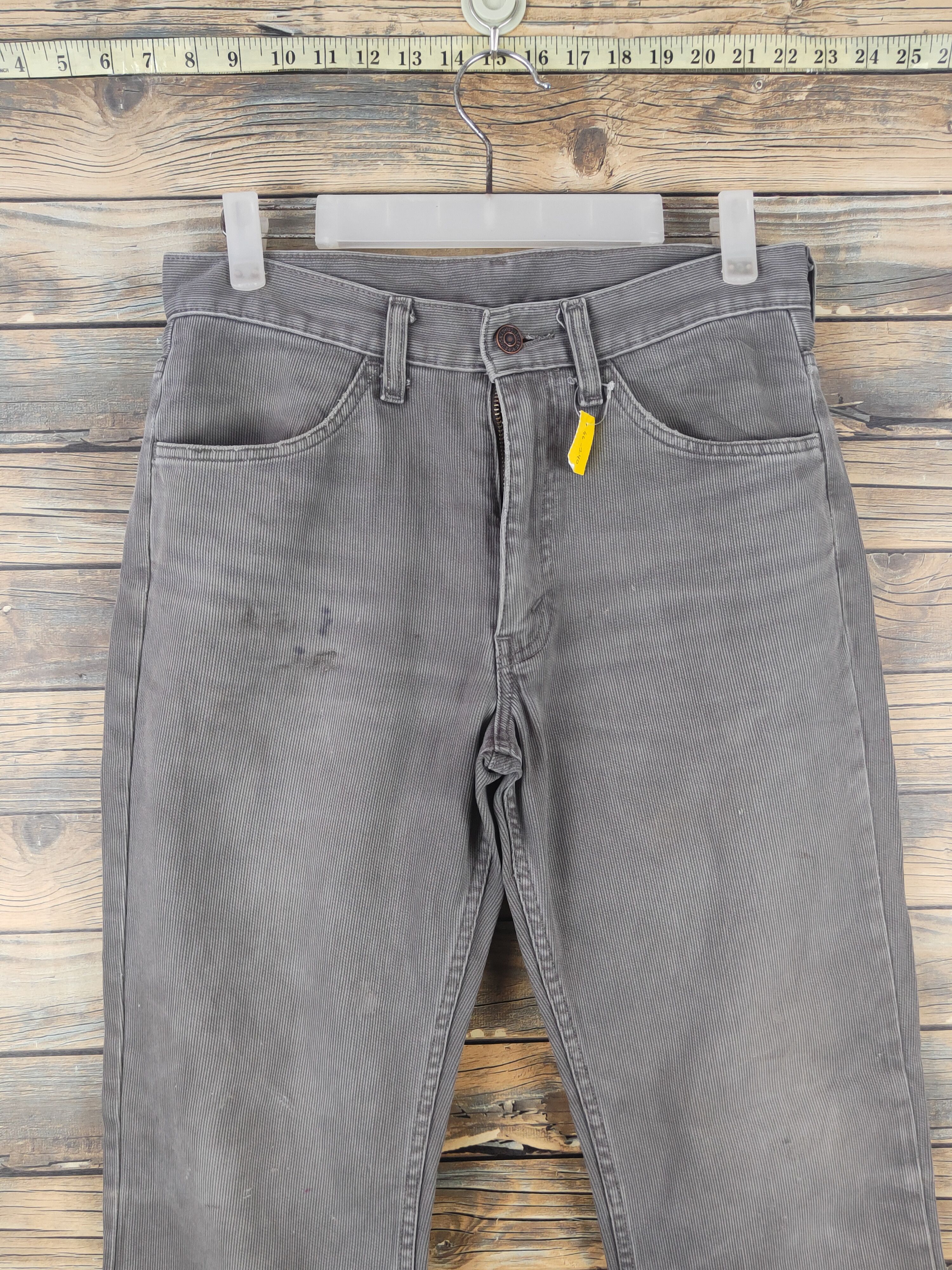 Levi's DL Levi's Dark Gray corduroy vintage Casual Pants #46-240T Size US 31 - 2 Thumbnail