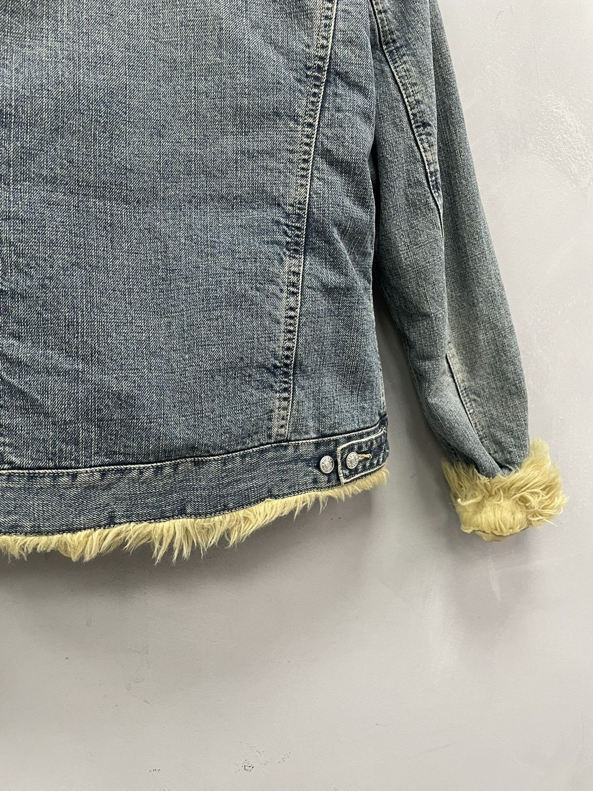 Diesel Diesel Faux Fur Denim Jacket Y2K hysteric glamour Style Size S / US 4 / IT 40 - 14 Thumbnail