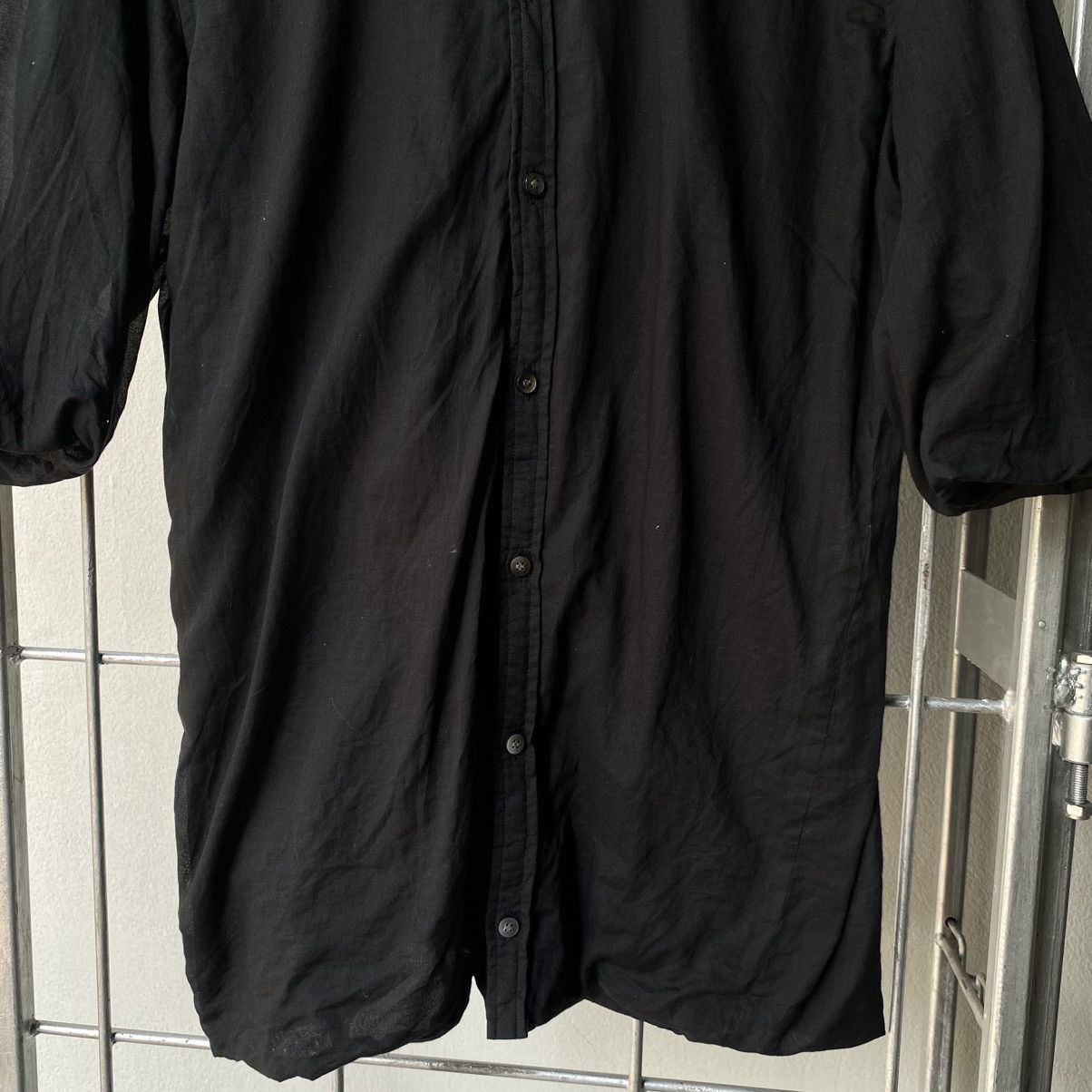 The Viridi-Anne double layer black shirt
