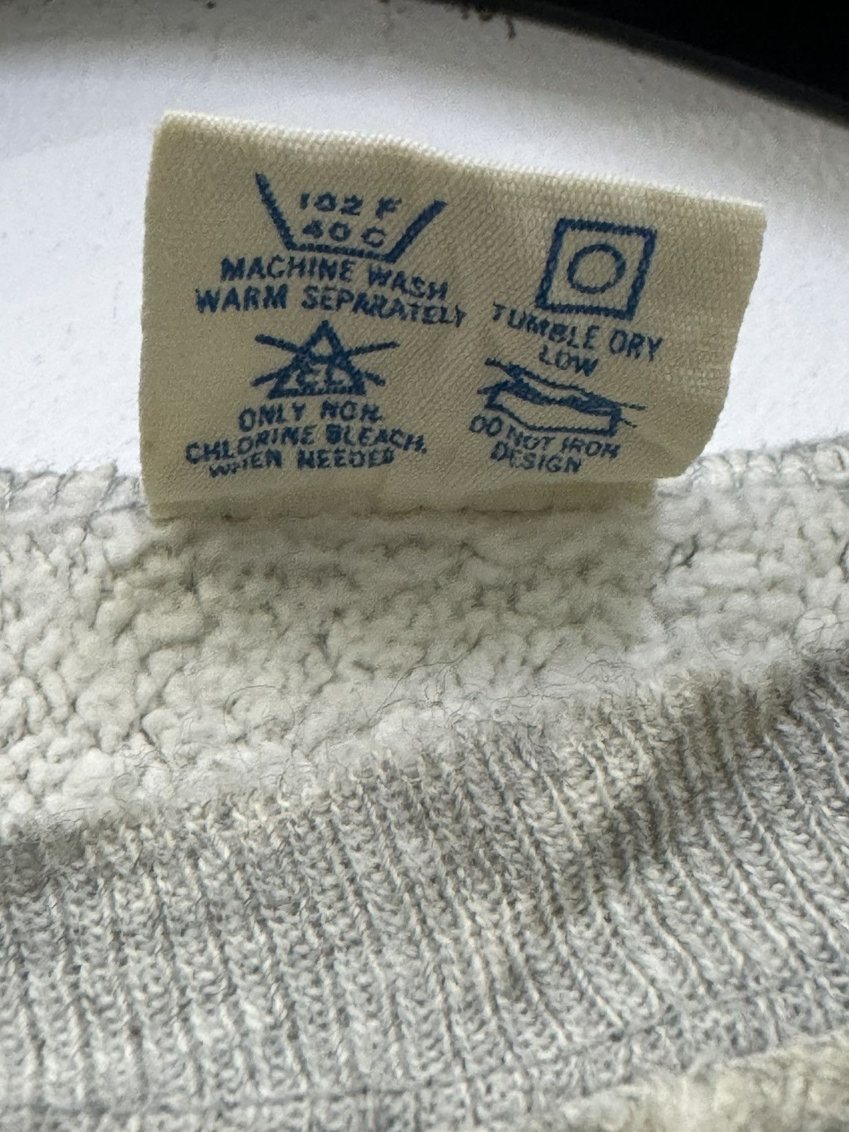 Champion 💥 VINTAGE 80s CHAMPION REVERSE WEAVE W.P.I THRASHED DAMAGE Size US XL / EU 56 / 4 - 10 Thumbnail