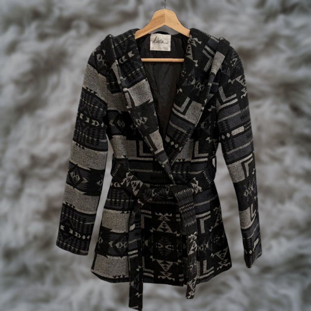 Vintage Kirra Coat Women Small Gray/Black Aztec Print Hooded Tie Waist Belted Toggle Button Size S / US 4 / IT 40 - 1 Thumbnail