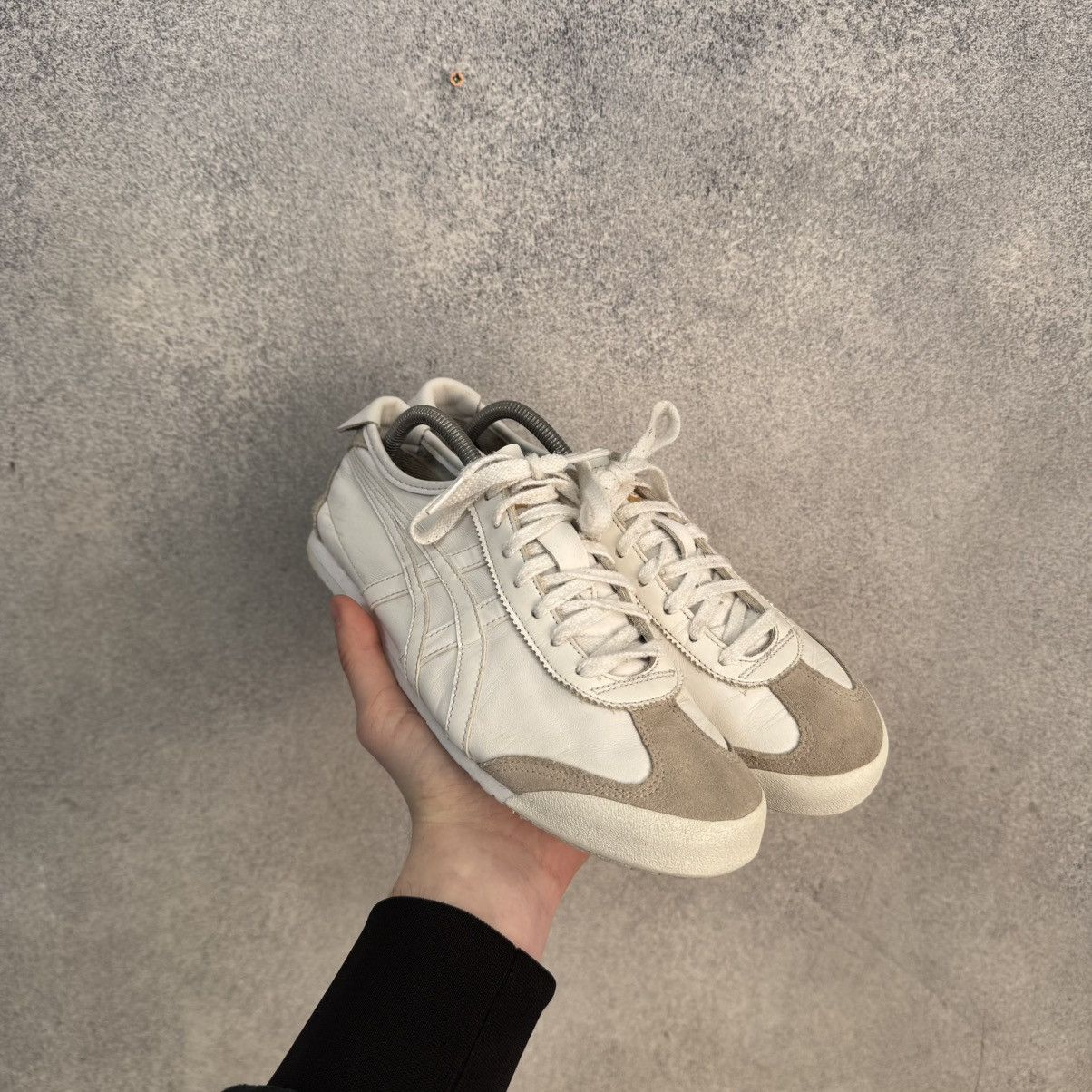Onitsuka Tiger Asics Onisuka Tiger Mexico 66 white Leather Sneakers Size US 8 / EU 41 - 1 Thumbnail