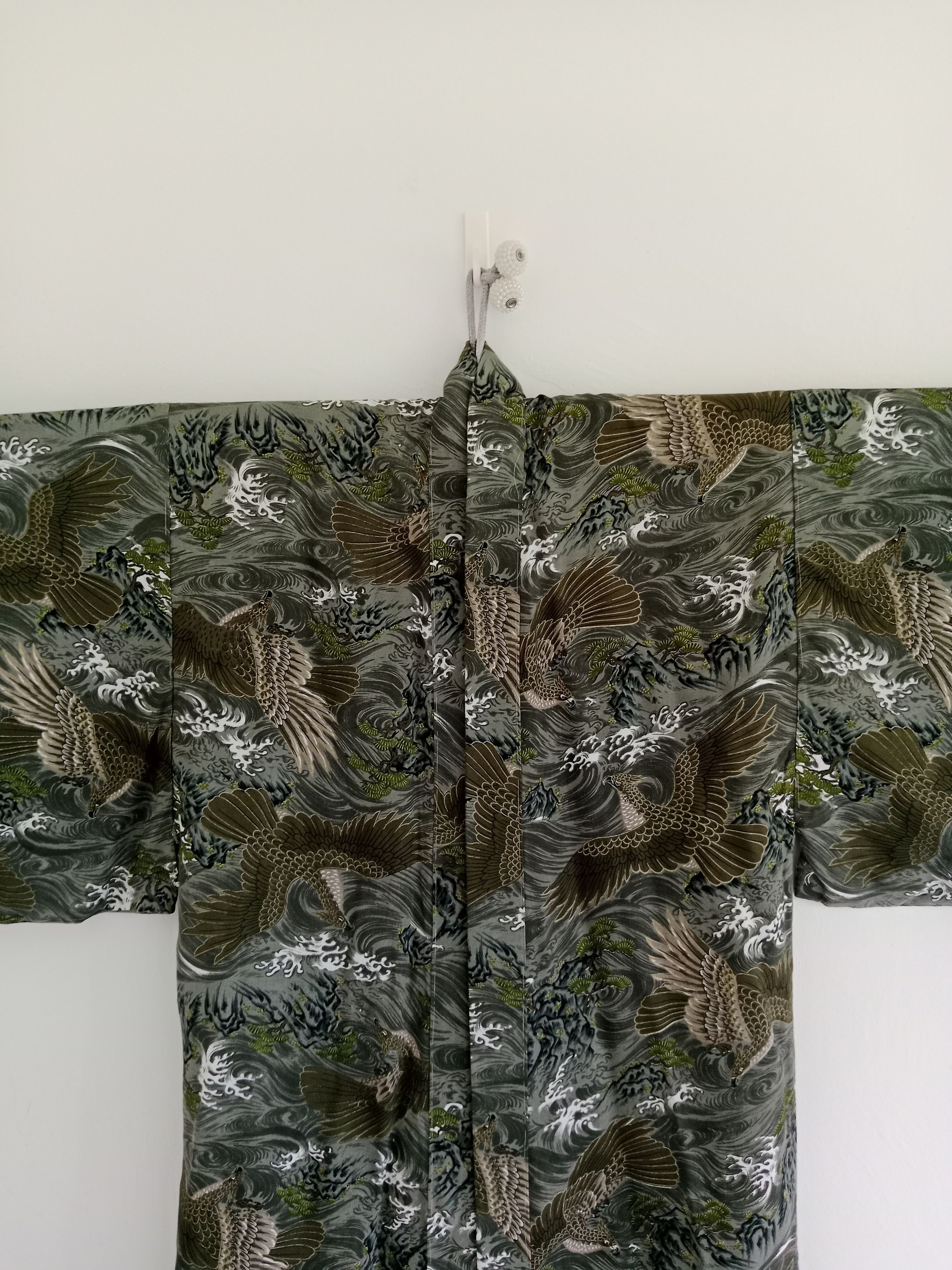 Japanese Brand Vintage Yukata Kimonos Eagle Motif Japanese Traditional Size US L / EU 52-54 / 3 - 4 Thumbnail