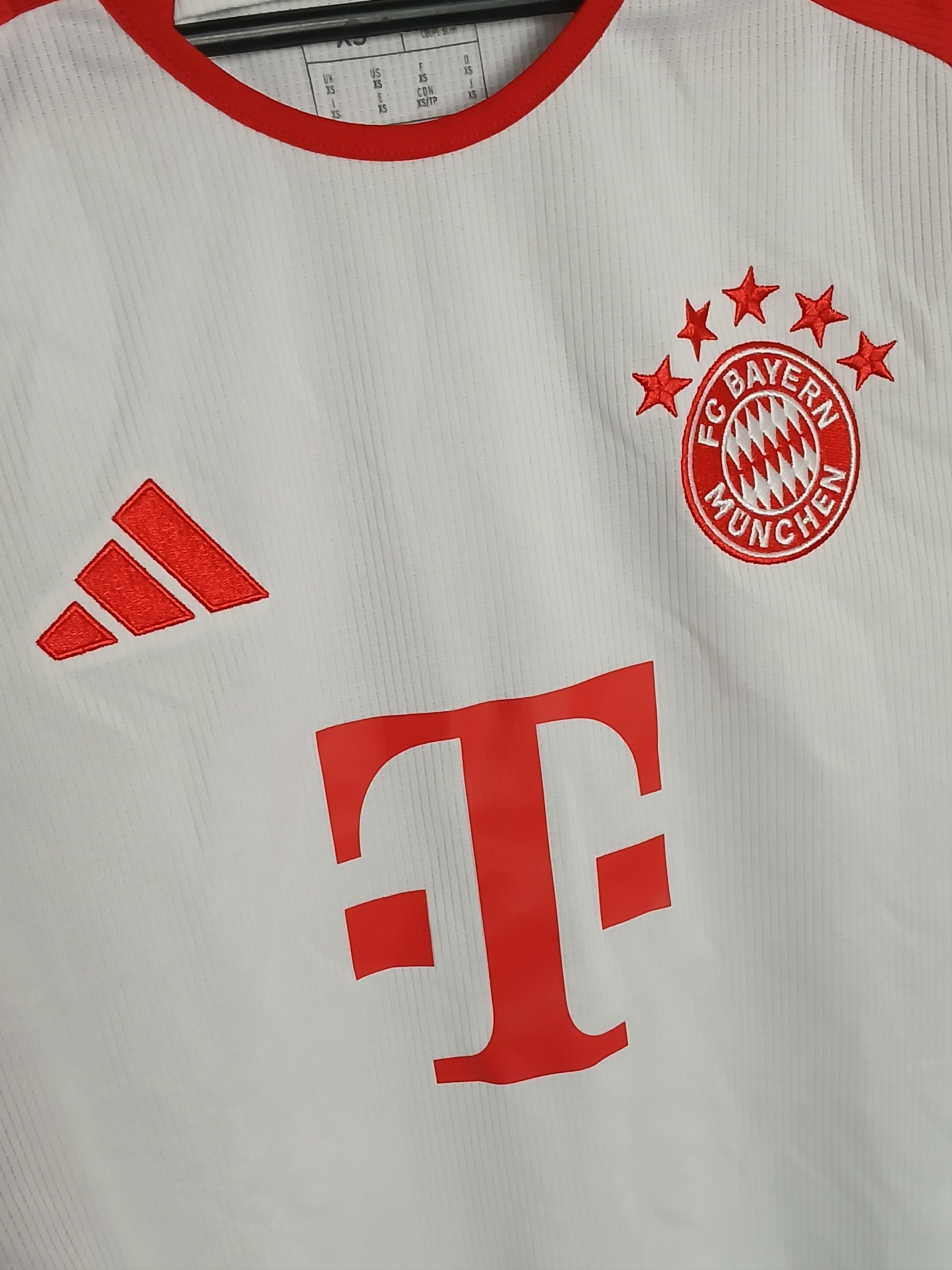 Adidas New Bayern Munchen 23/24 Home Musiala Football Jersey Size US XS / EU 42 / 0 - 4 Thumbnail
