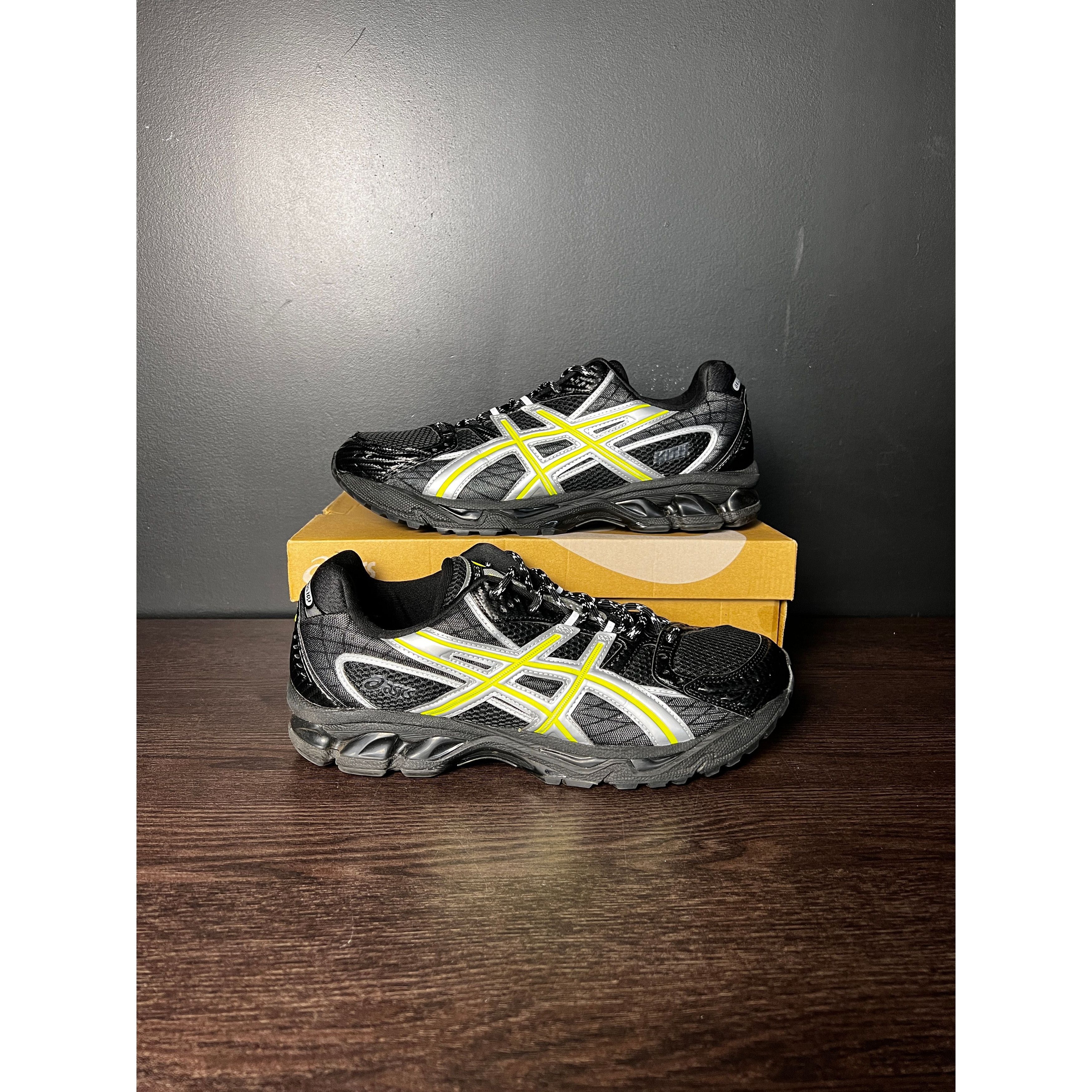 Nike ASICS Gel-Nimbus 10.1 x Kith "Black Pure Silver" **PRE-OWNED** Size US 11.5 / EU 44-45 - 1 Thumbnail