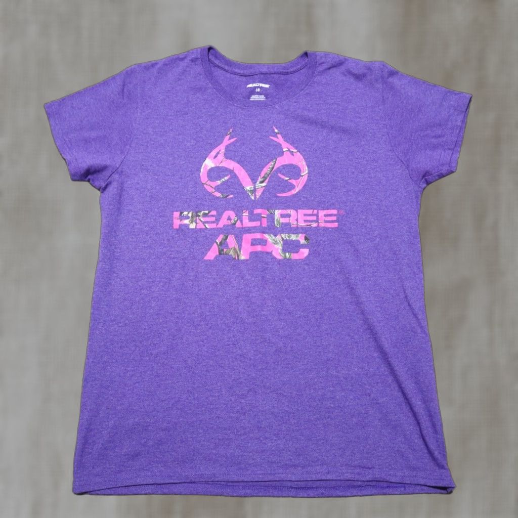 Realtree Realtree APC Purple Short Sleeve Shirt Adult Women's L Size Purple Regular Cotton Blend T-Shirt Women's Shirt 90s Graphic Style: Basic, Casual Size L / US 10 / IT 46 - 1 Thumbnail