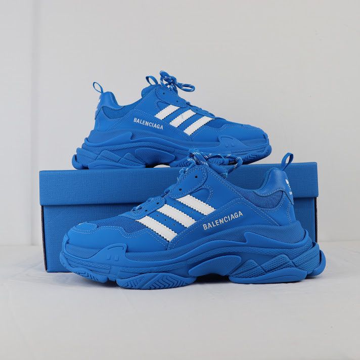 o1rshd1 Triple S Mesh Sneakers in Blue/White Low Top Sneakers