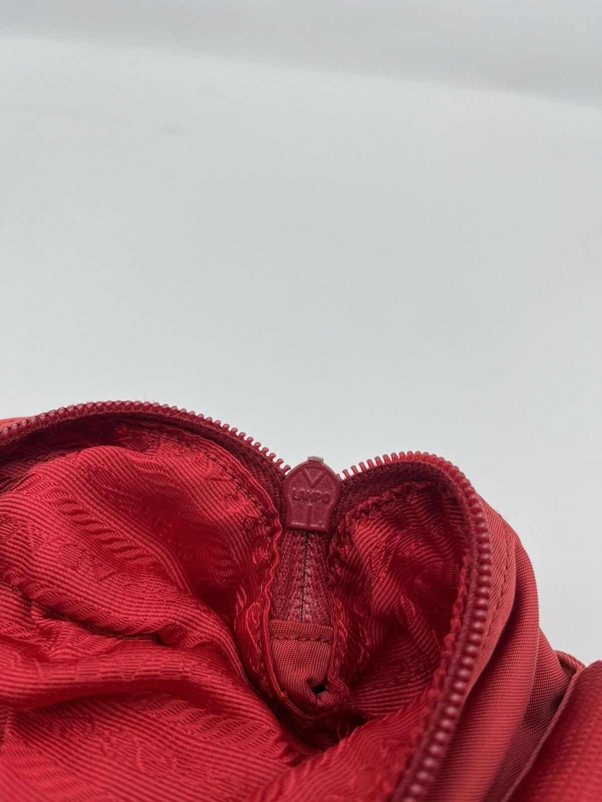 Prada Authentic PRADA Shoulder Bag Size ONE SIZE - 21 Thumbnail