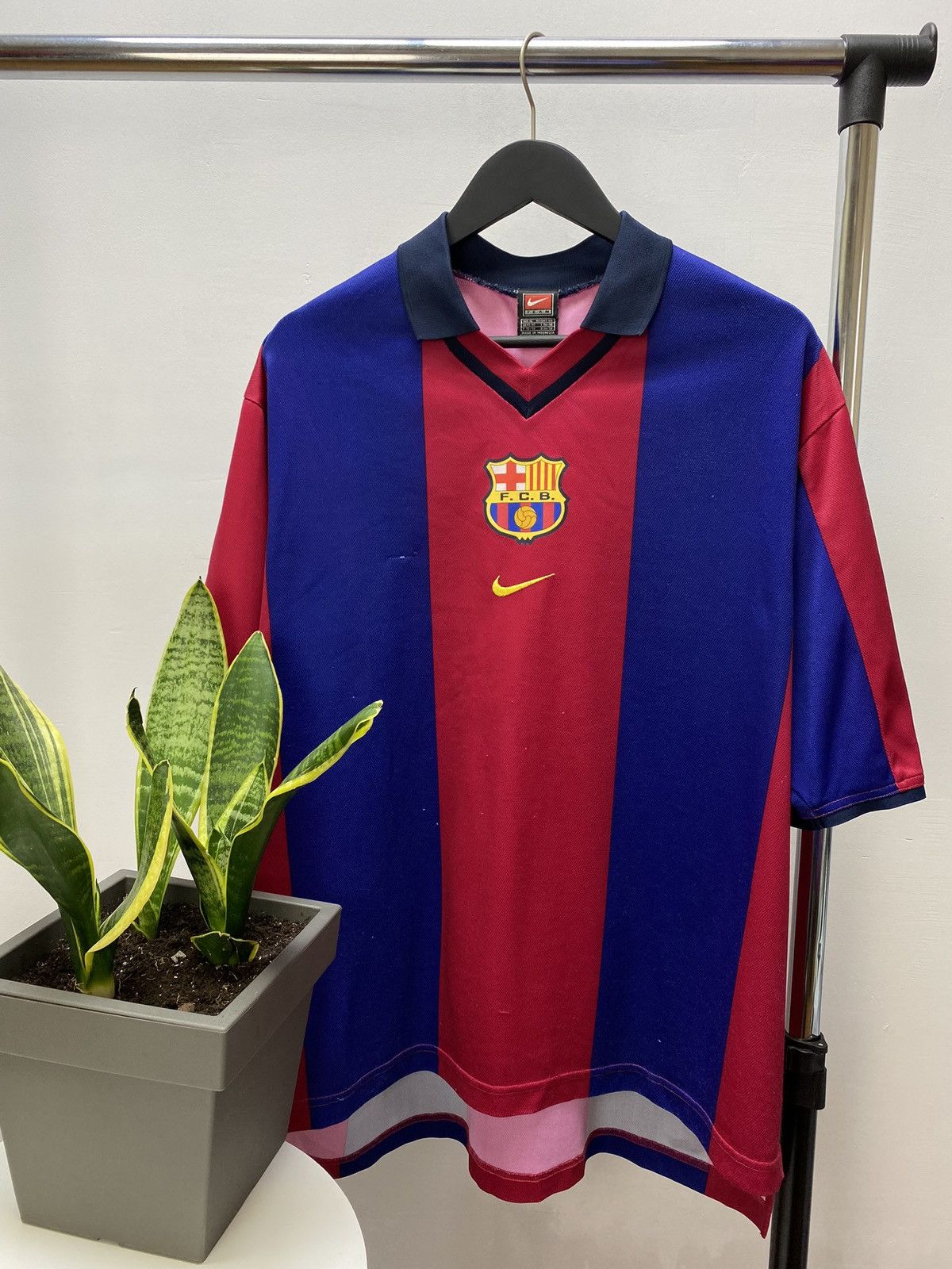 Vintage FC Barcelona 2000 2001 Home Soccer Jersey