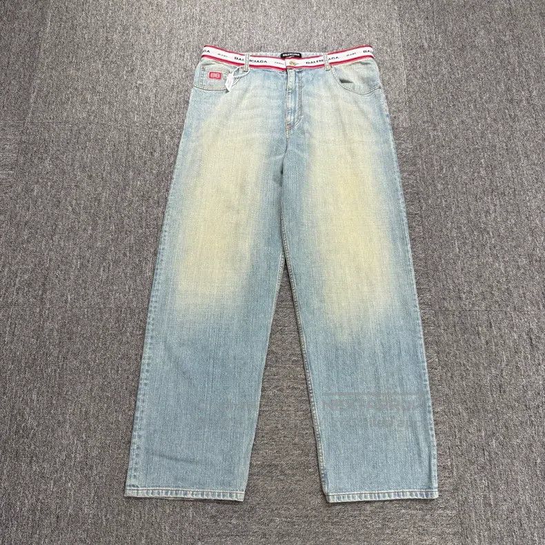 Balenciaga Balenciaga size L Logo Belted Denim Pants Size US 27 - 1 Thumbnail
