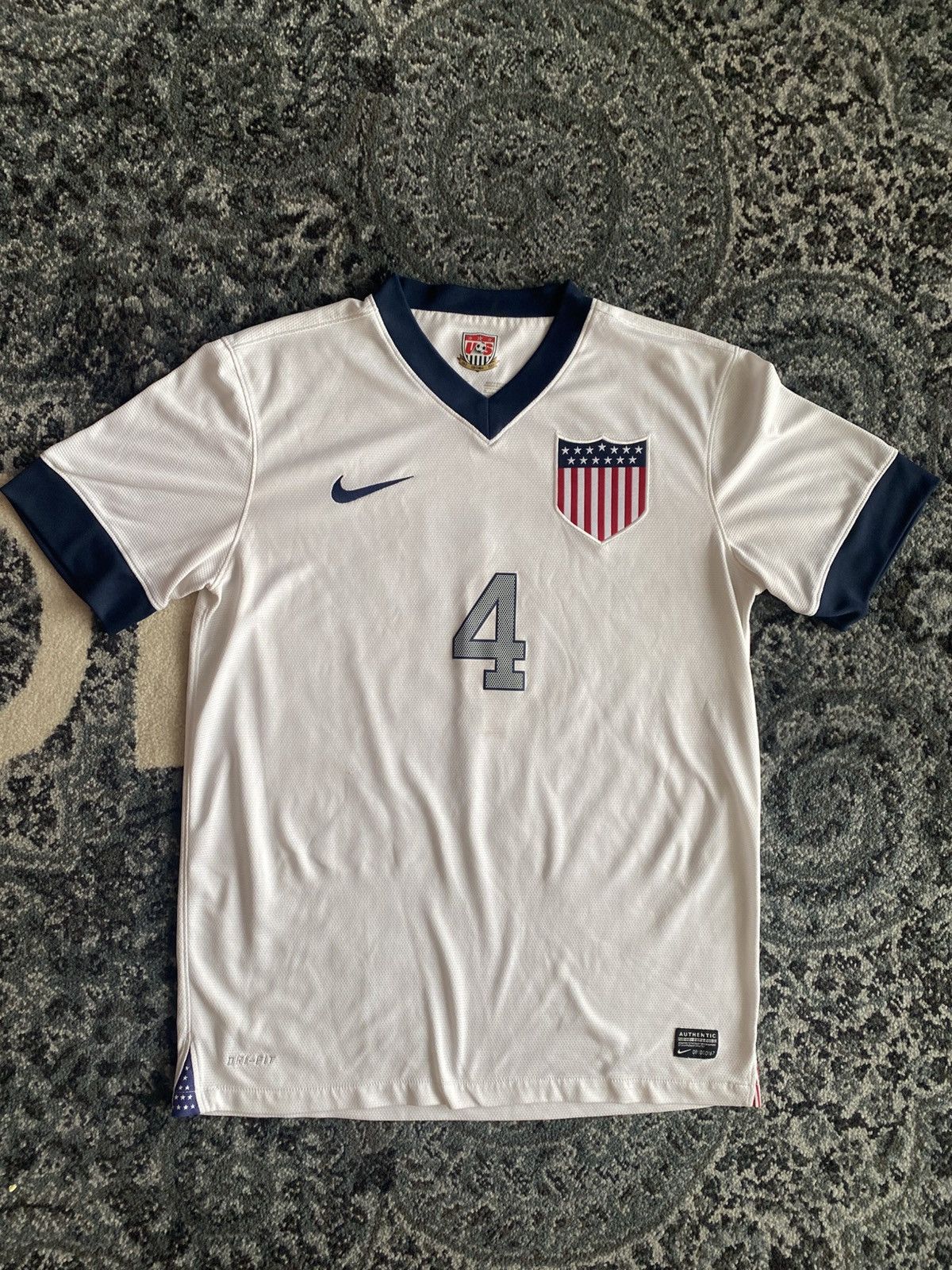 2013 Nike Team USA #4 Bradley Jersey