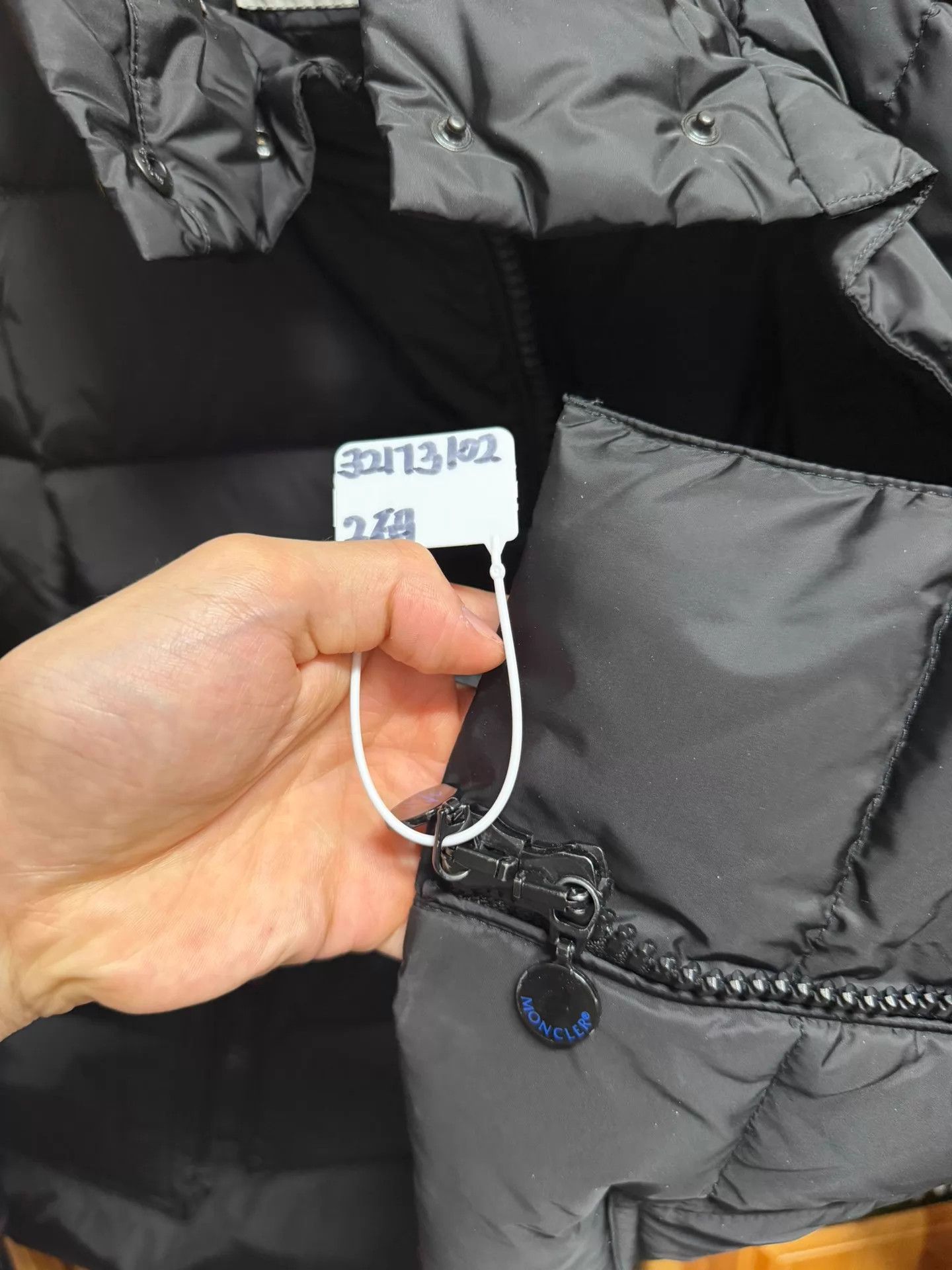 Moncler Moncler Black High Neck Logo Down Jacket Size 2 Size US M / EU 48-50 / 2 - 6 Thumbnail
