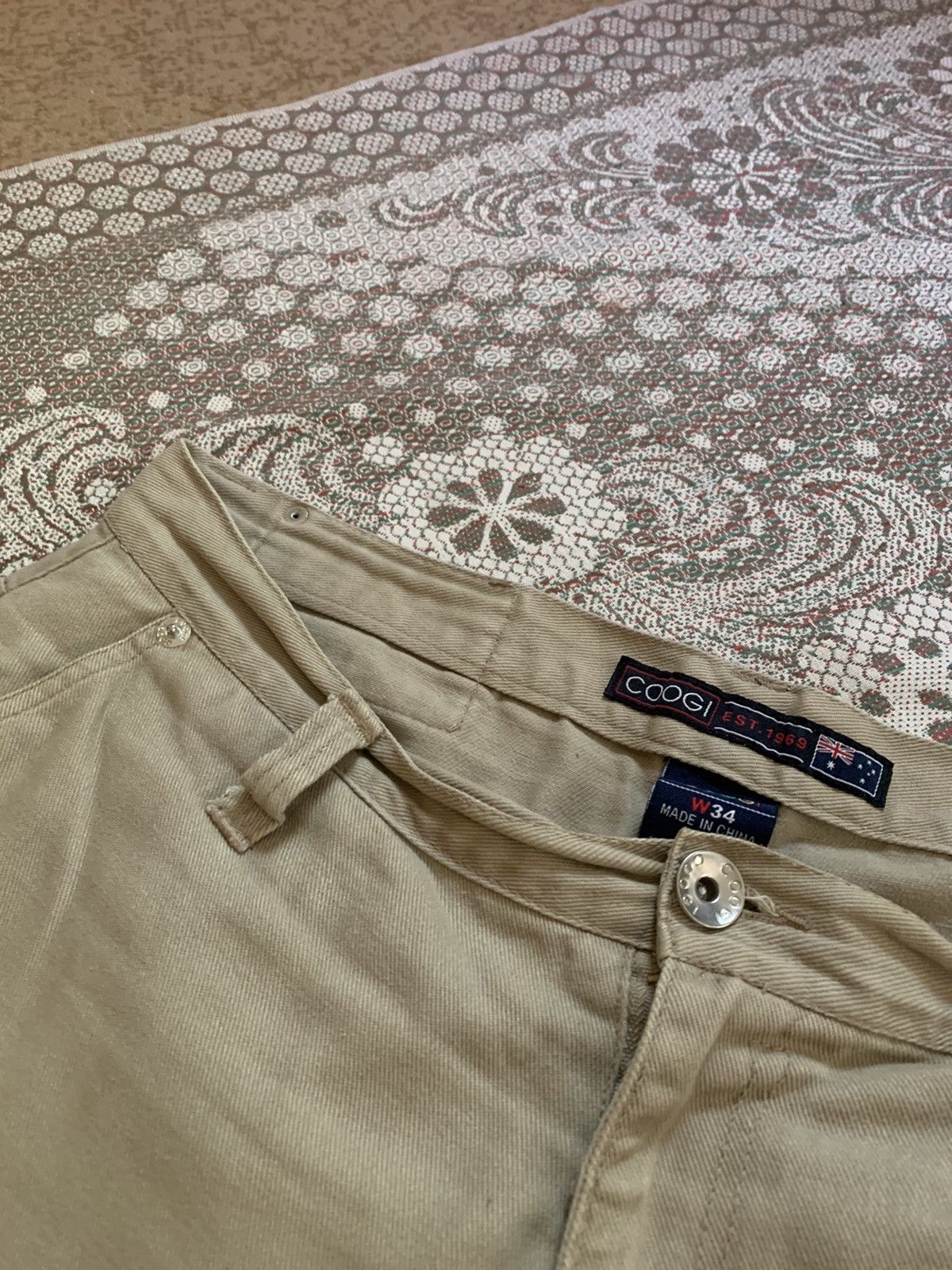 Coogi × Vintage Coogi vintage shorts cargo 69 streetwear Size US 34 / EU 50 - 10 Thumbnail