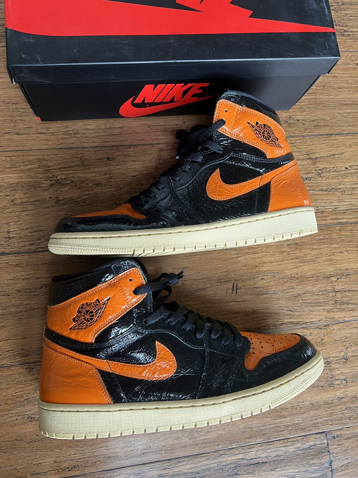 Jordan Brand × Nike Jordan 1 High Shattered Backboard 3.0 Size US 12 / EU 45 - 2 Thumbnail