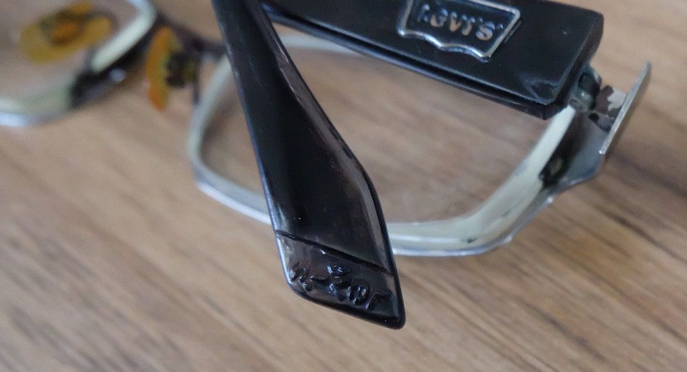 Levi's Levi's Glasses Size ONE SIZE - 13 Thumbnail