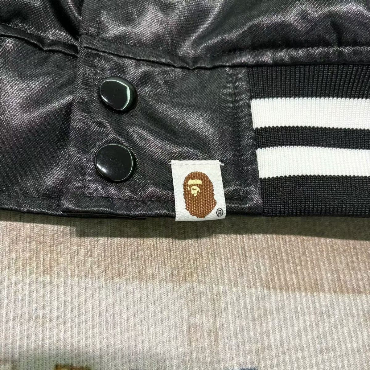 Bape BAPE × Mitchell & Ness x NBA Size US XL / EU 56 / 4 - 4 Thumbnail