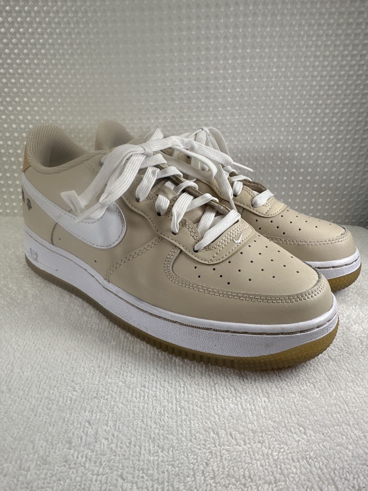 Nike Nike Air Force 1 Low Sanddrift (Women's) Shoes Size US 7.5 / IT 37.5 - 1 Thumbnail
