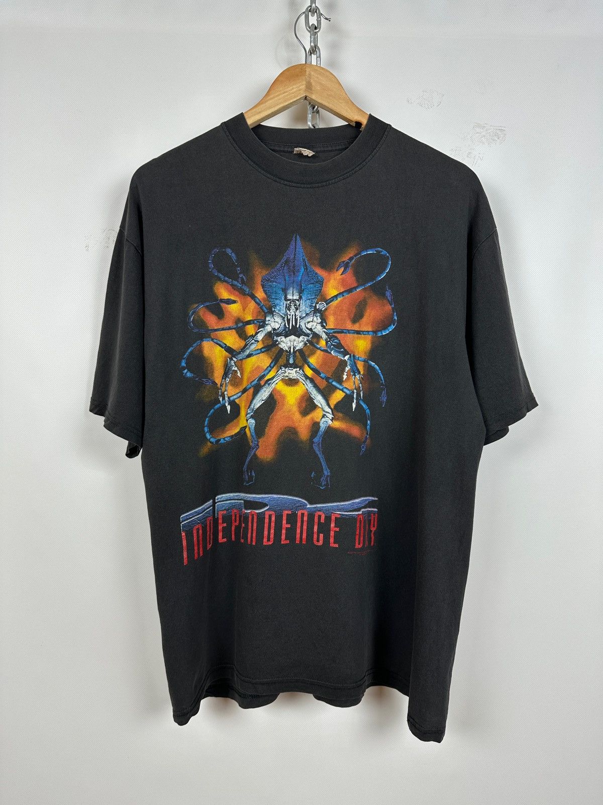 Vintage 1994 Vintage Independence Day Alien UFO Sci Fi MOVIE T-Shirt Size US L / EU 52-54 / 3 - 1 Thumbnail