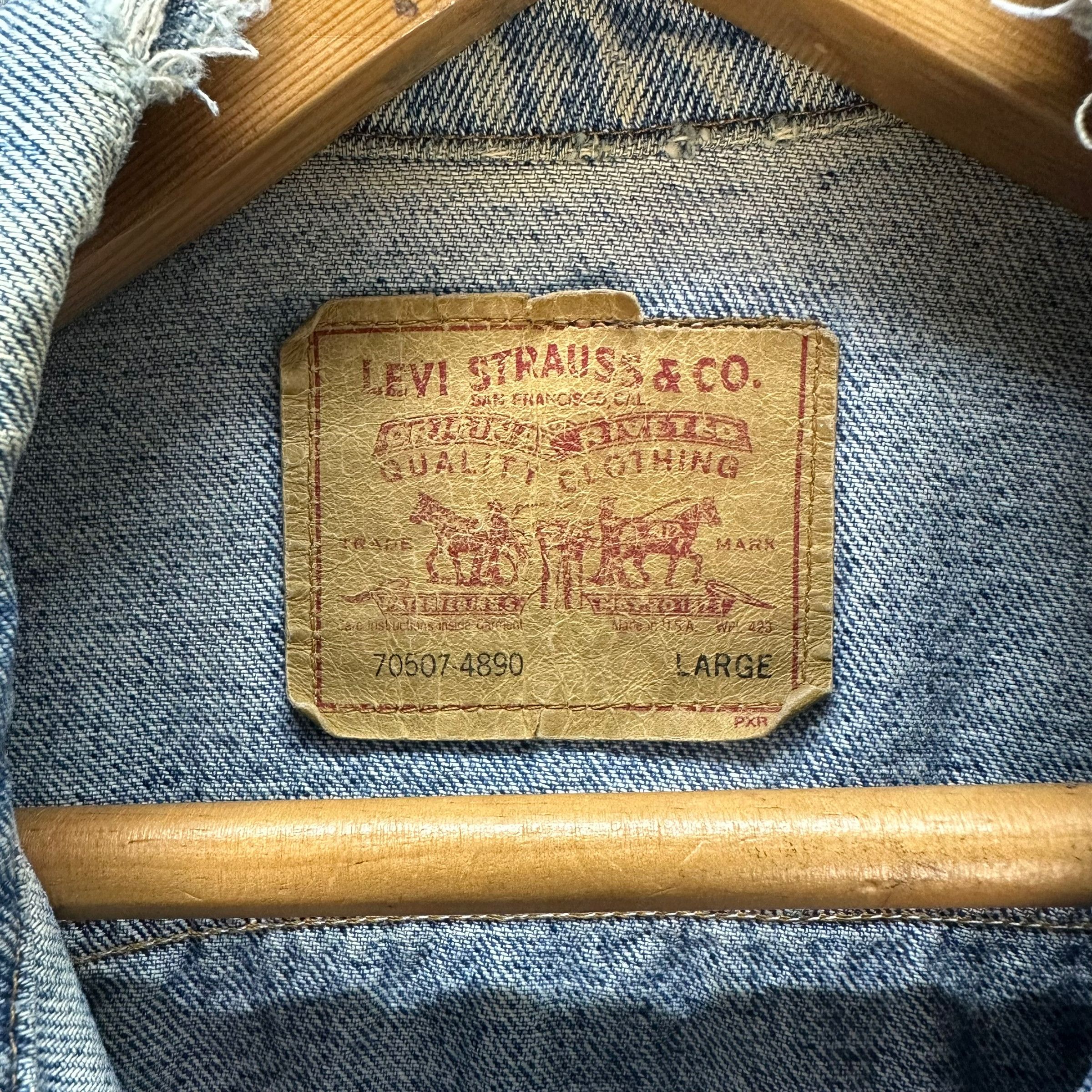 Levi's VINTAGE LEVIS 70507 DENIM JACKET MADE IN USA #8175-208 Size US L / EU 52-54 / 3 - 11 Thumbnail
