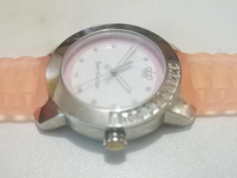 Juicy Couture Jeans Juicy white dial beach rubber strap watch Size ONE SIZE - 2 Thumbnail