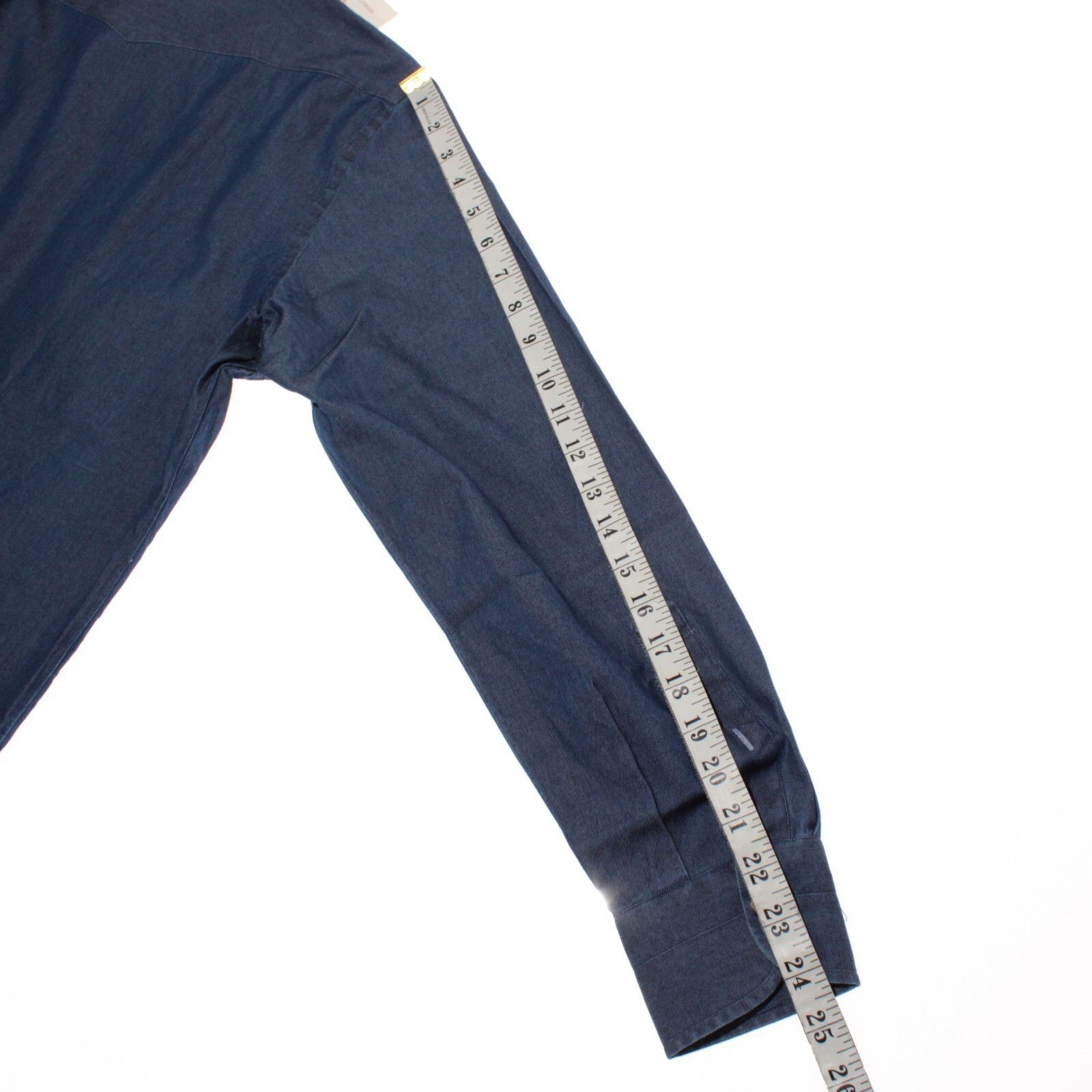 Luciano Barbera Luciano Barbera New with tags Shirt Size M US In Blue Size US M / EU 48-50 / 2 - 8 Thumbnail
