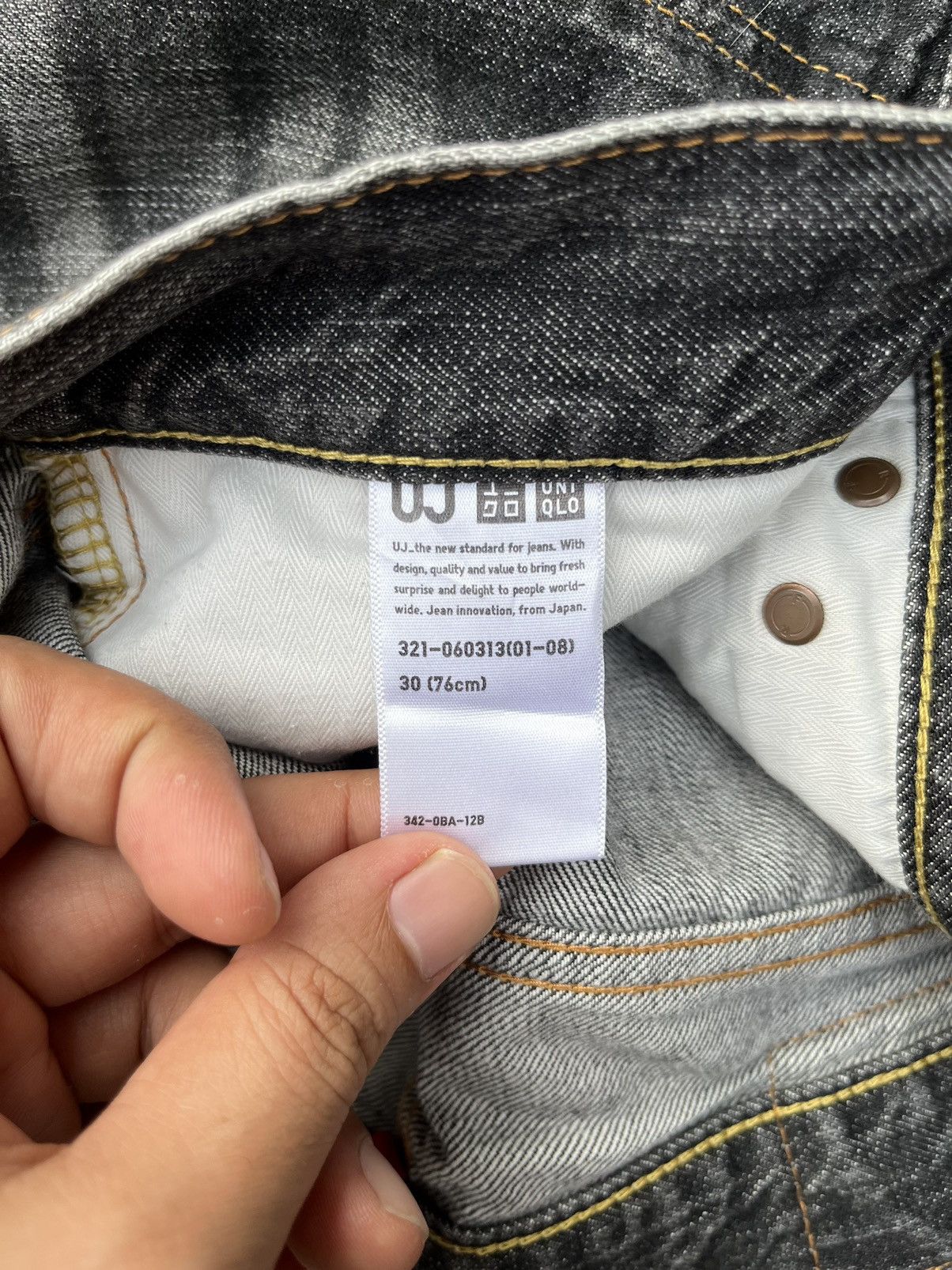 Undercover Vintage Japanese Brand Uniqlo Distressed Loose Fit Jeans Size US 32 / EU 48 - 9 Thumbnail