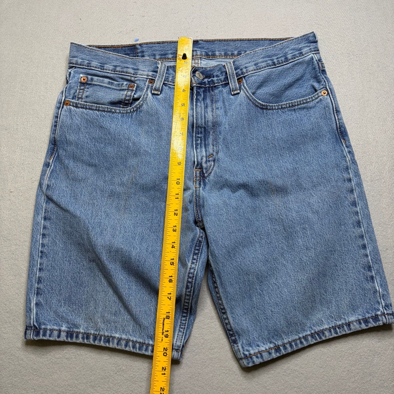 Levi's Levi’s 405 Denim Shorts Men’s W34 Regular Fit Jean Shorts Size US 34 / EU 50 - 6 Thumbnail