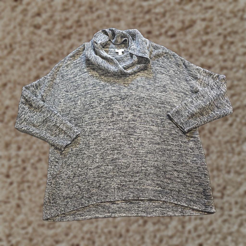 J. Jill **J. Jill Women Size 3X Gray Long Sleeve Cowl Neck Knit Career Casual** User: J. Jill Women Size 3X Gray Long Sleeve Cowl Neck Knit Career Casual Size XXL / US 16-18 / IT 52-54 - 1 Thumbnail
