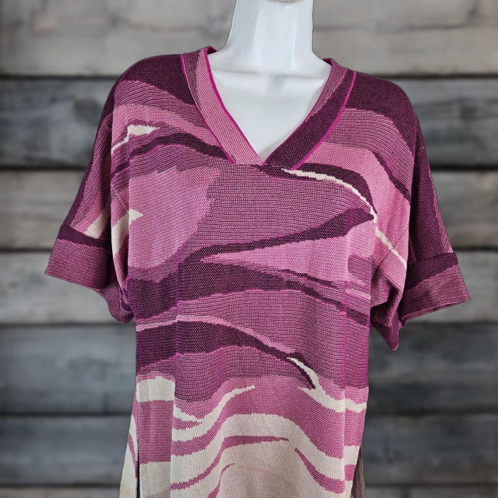 Vintage Misook Womens Knit Top Sz S/M Pink Beige V-Neck Rayon Blend Blouse Shirts Womens Size S / US 4 / IT 40 - 1 Thumbnail