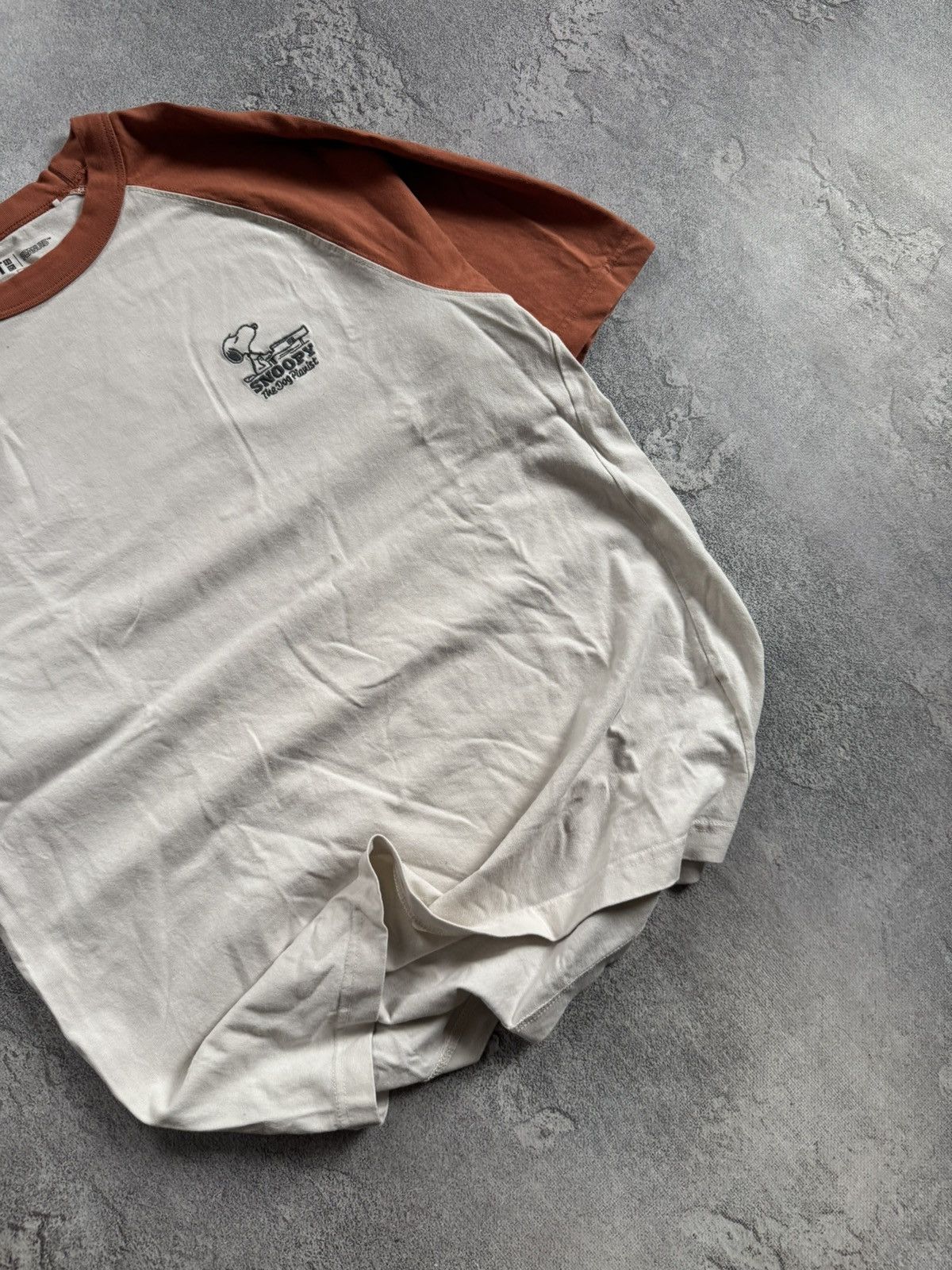 Peanuts Uniqlo & Peanuts M/size tee tshirt retro casual Size US M / EU 48-50 / 2 - 3 Thumbnail