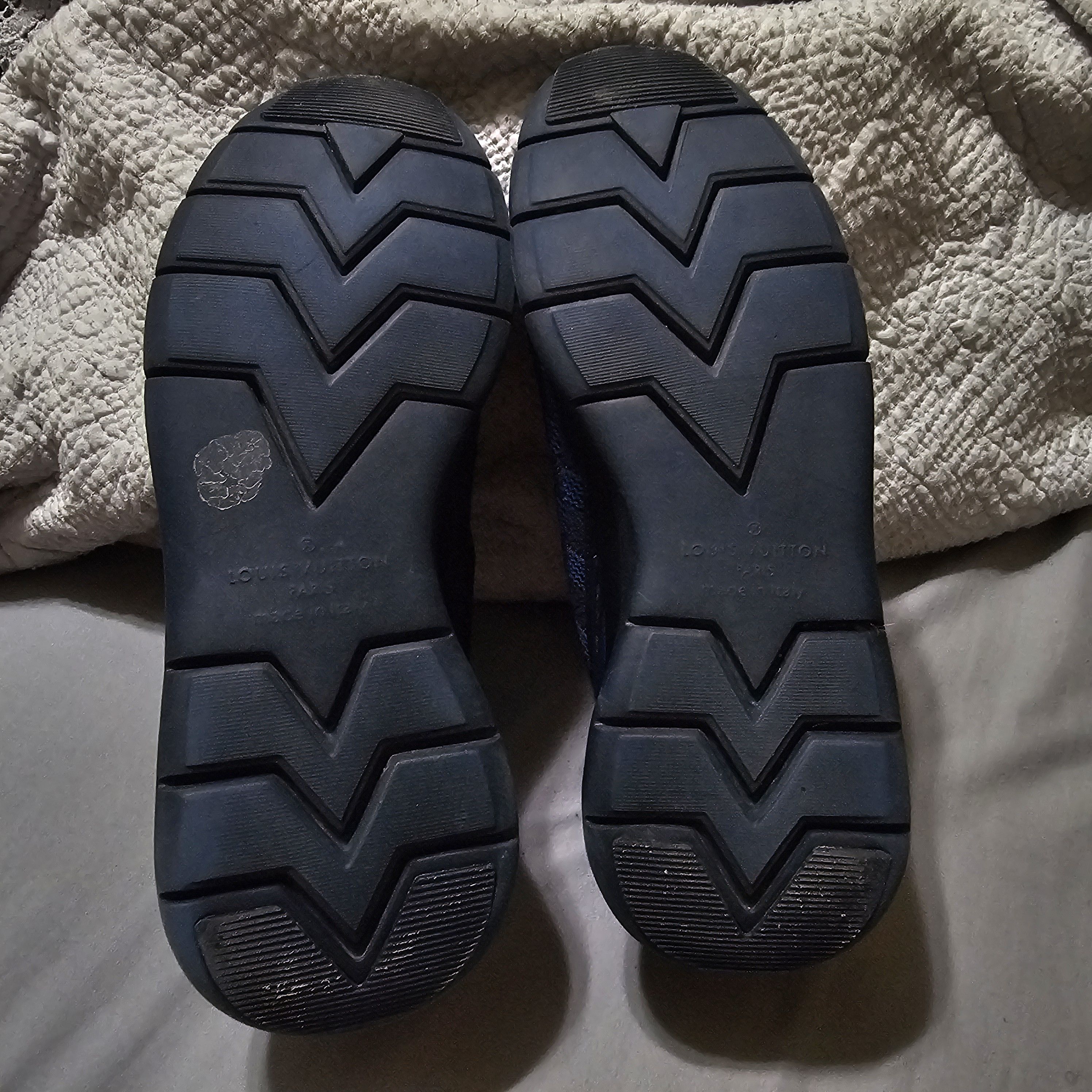 Louis Vuitton Louis Vuitton Navy Blue/Black Damier Knit Sneaker US 10.5 Size US 10.5 / EU 43-44 - 9 Thumbnail