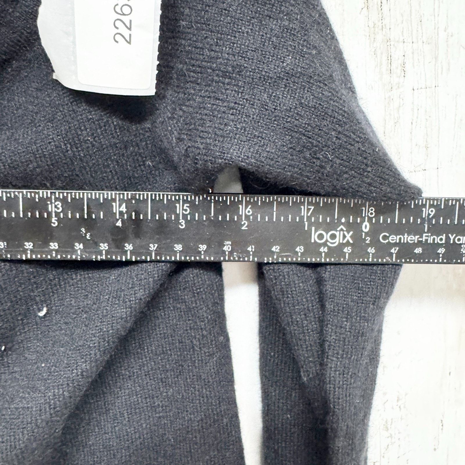 Disney Vintage Walt Disney Sweater Sz Medium Long Sleeve Turtleneck Size M / US 6-8 / IT 42-44 - 5 Thumbnail