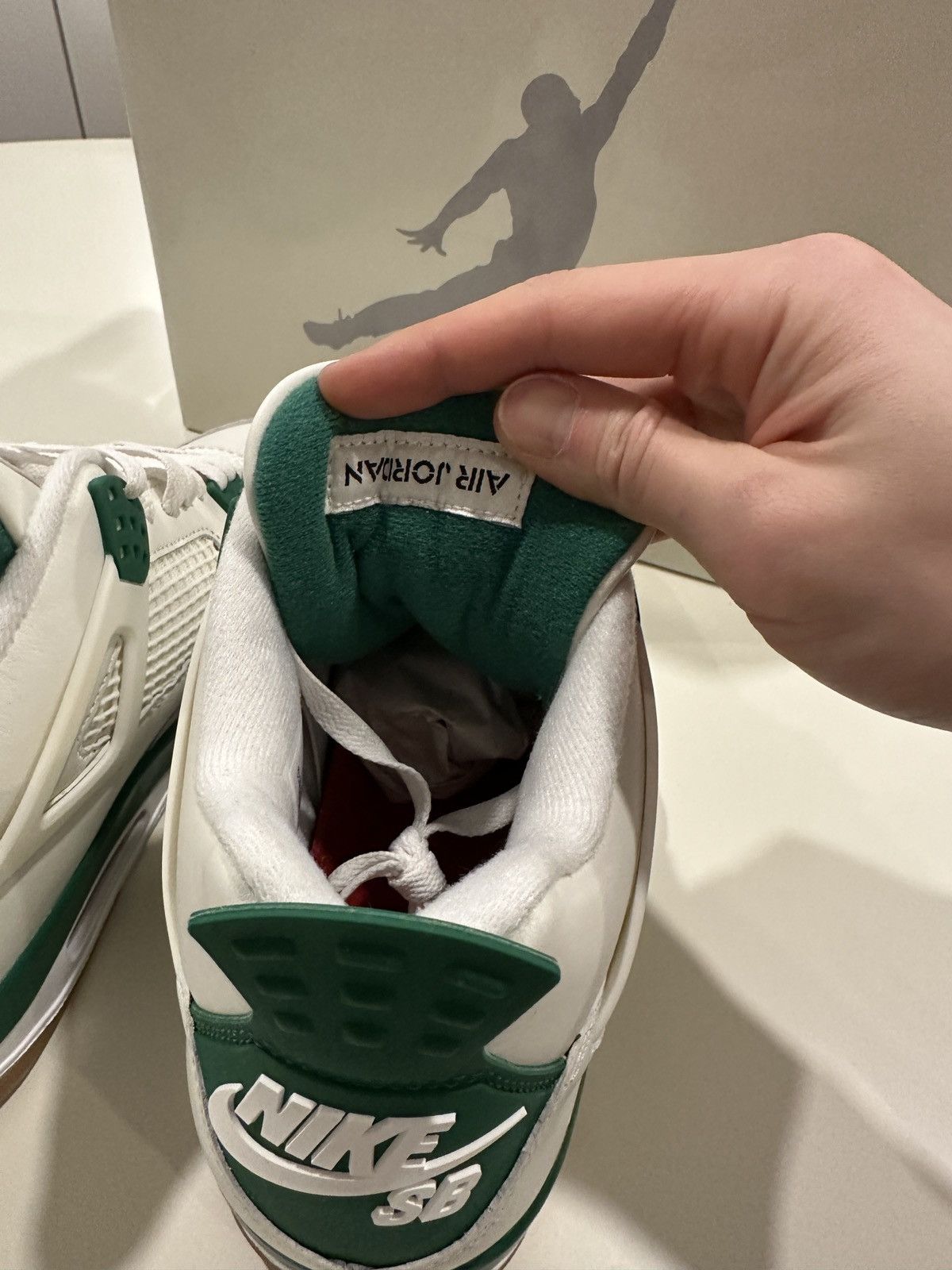 Nike SB Nike jordan 4 sb pine green Size US 10 / EU 43 - 5 Thumbnail
