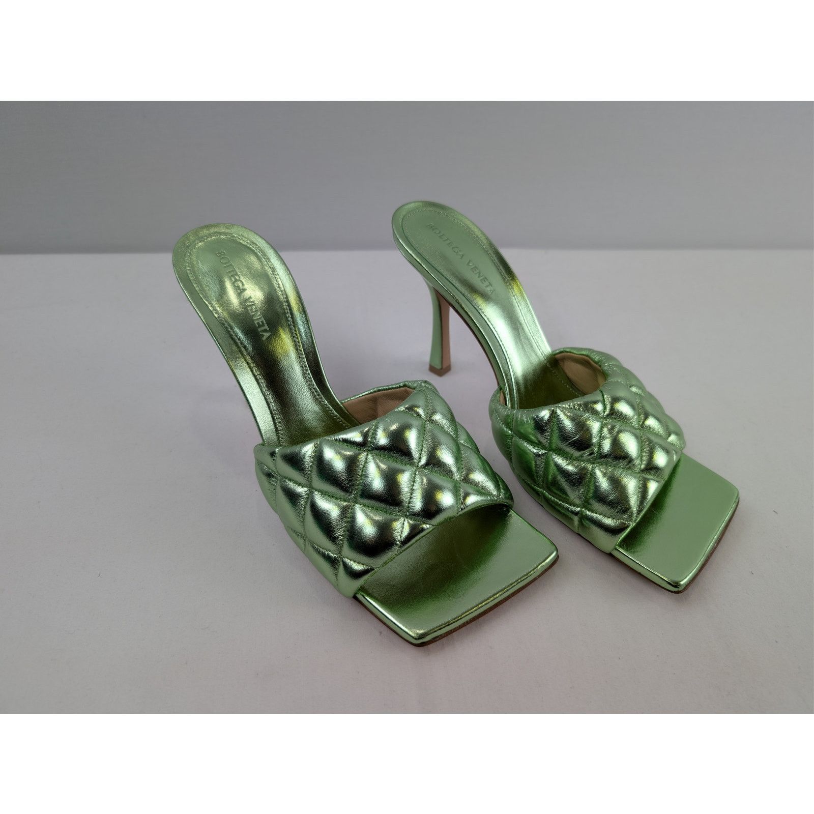 Bottega Veneta o1rshd1 Reflection Matelasse Padded Sandal in Pistachio Size US 9.5 / IT 39.5 - 6 Thumbnail