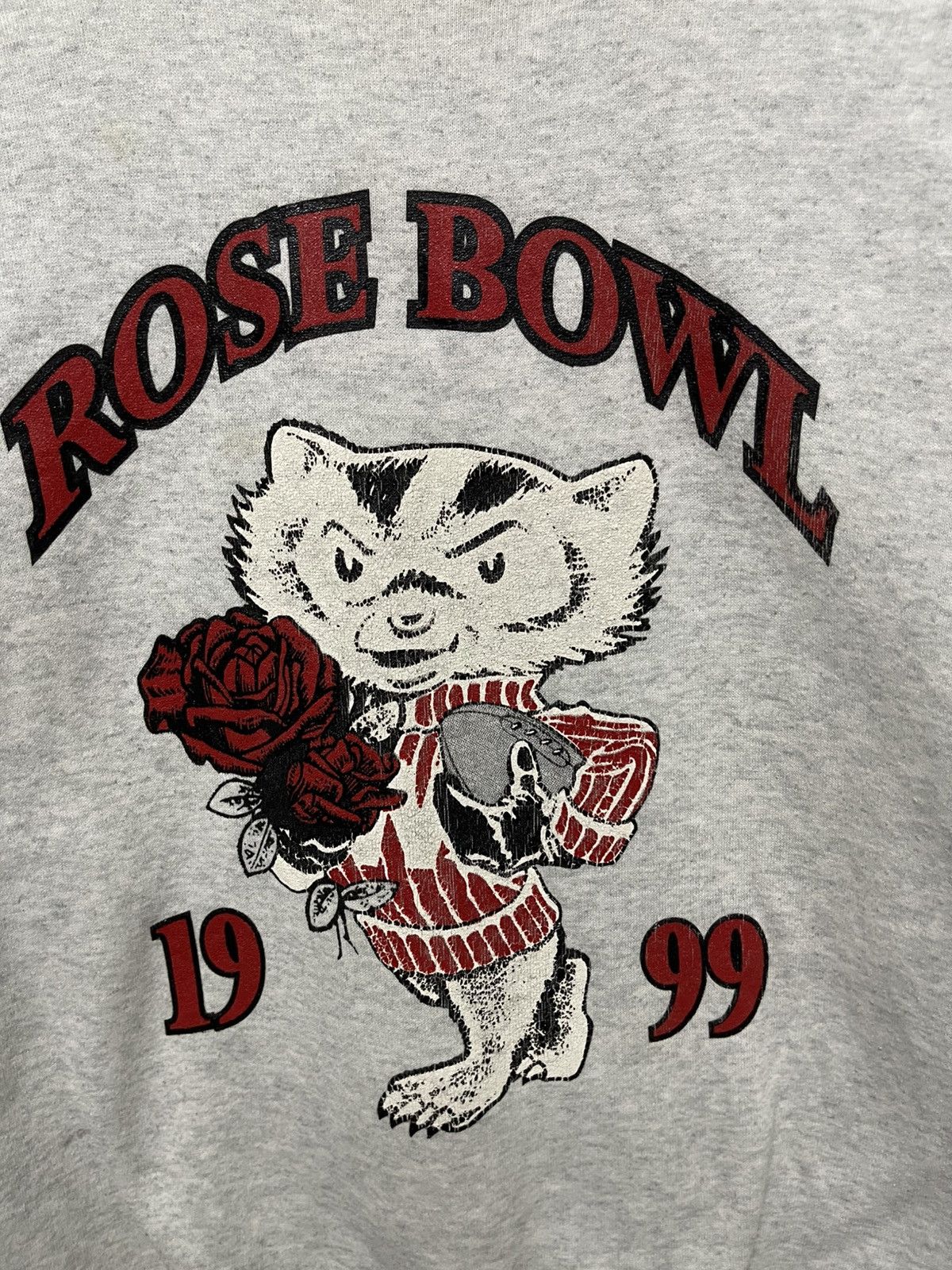Fruit Of The Loom × Vintage VINTAGE 1999 ROSE BOWL GAME WISCONSIN BADGERS SWEATSHIRT Size US L / EU 52-54 / 3 - 7 Thumbnail