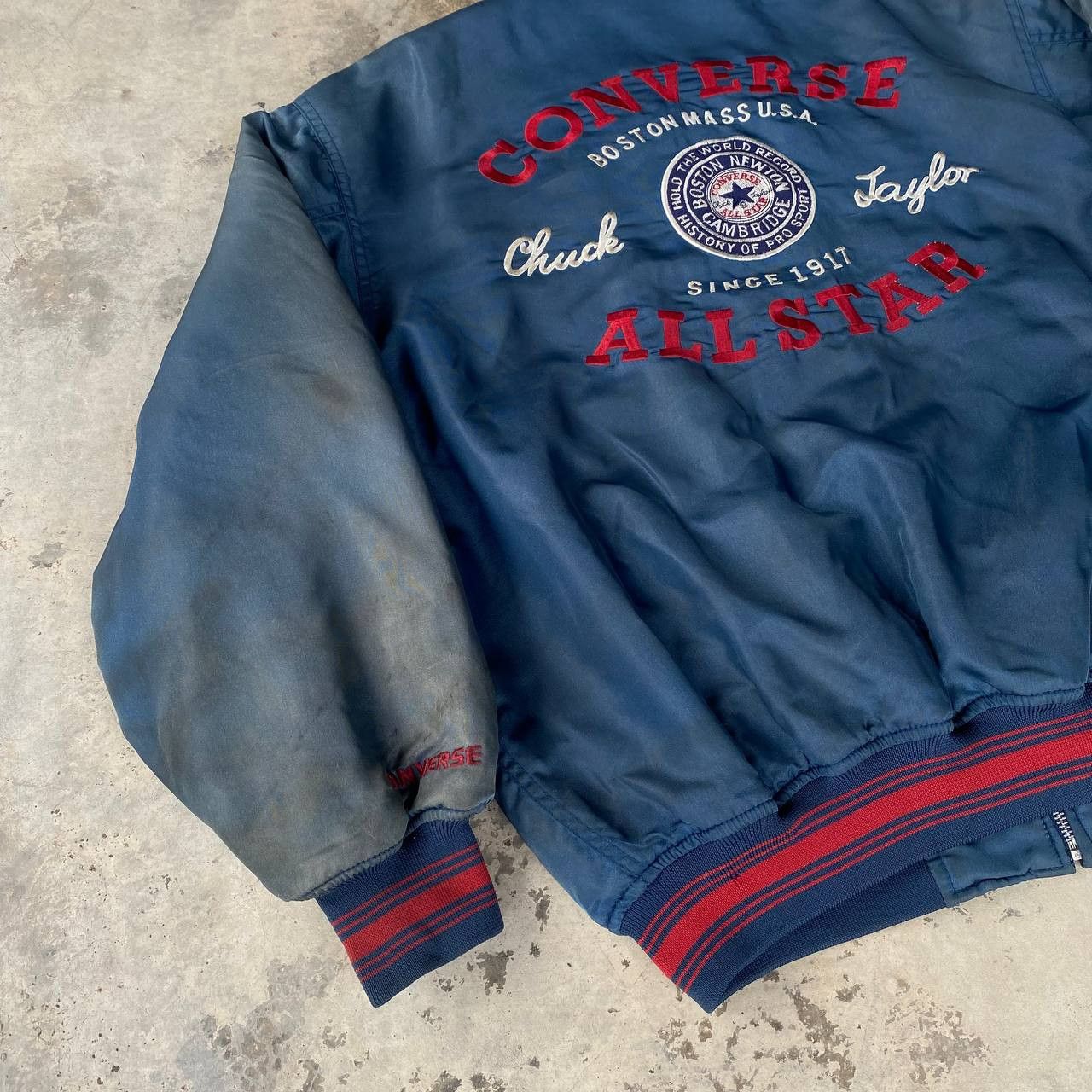 Converse × Vintage RARE VTG 90s CONVERSE CHUCK TAYLOR FADED DIRTY BOMBER JACKET Size US XL / EU 56 / 4 - 3 Thumbnail