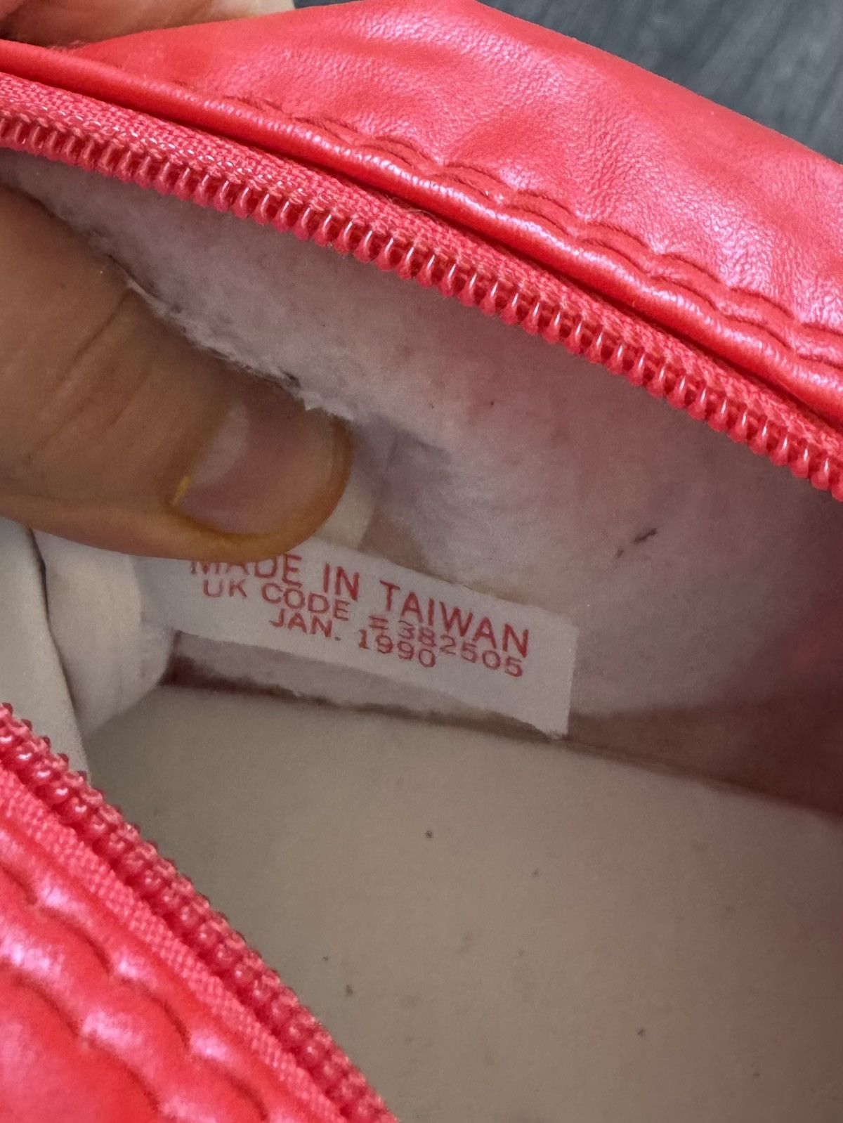 Puma × Vintage 90s Vintage Puma Sport Bag Red Size ONE SIZE - 12 Thumbnail