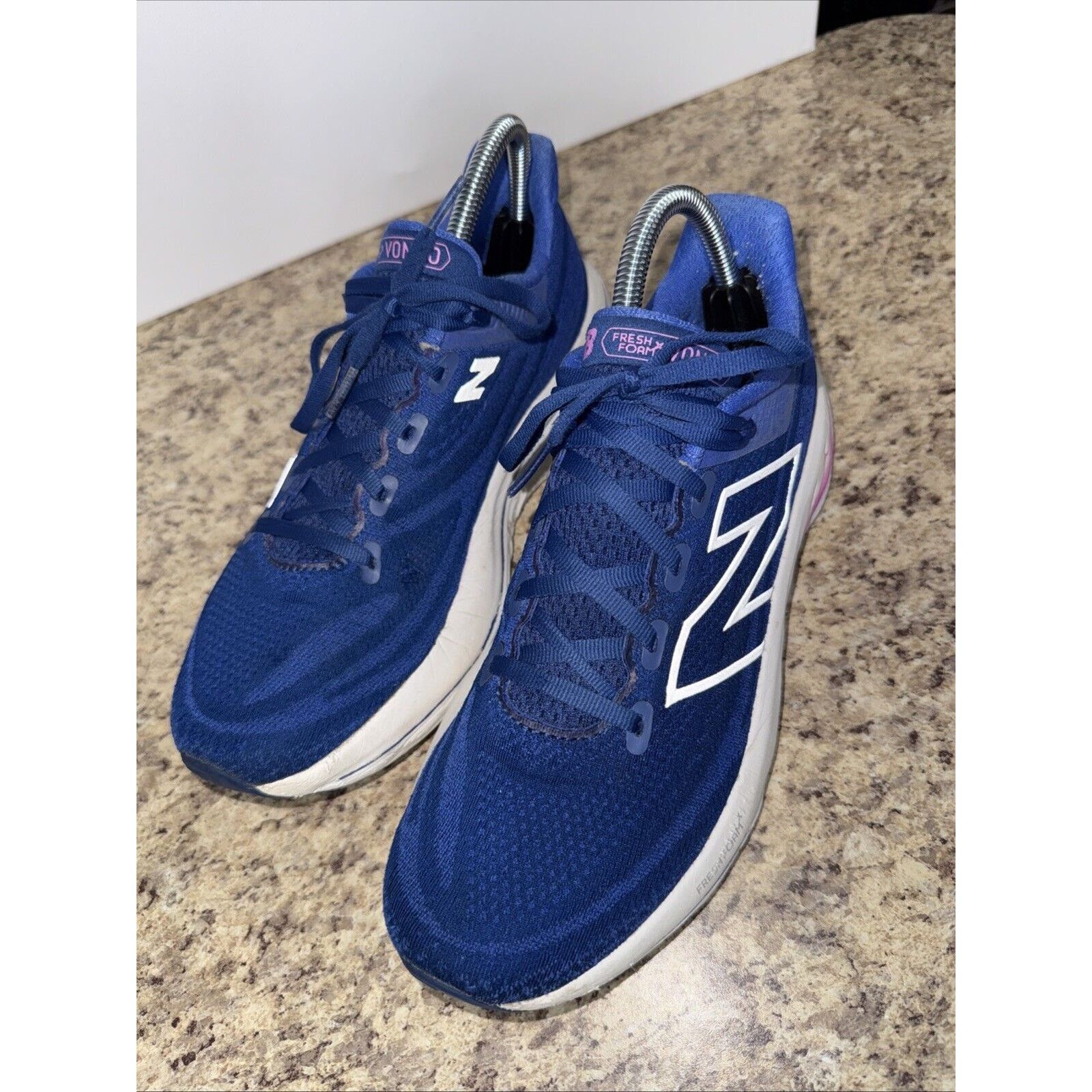 New Balance New Balance Fresh Foam X Vongo v6 Womens 9 Sneakers Running Size US 9 / IT 39 - 2 Thumbnail