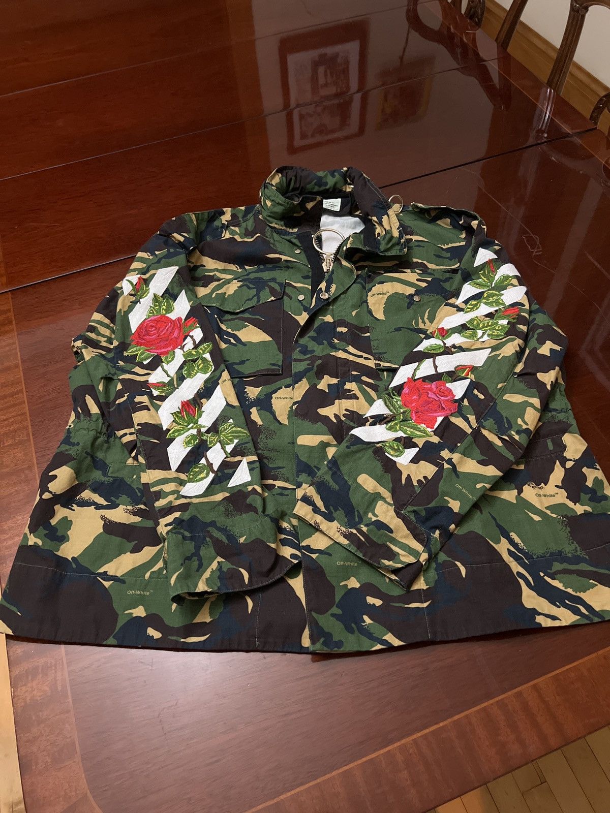 Off-White Off-White Diagonal Rose Stripes Camo Jacket ‘Camo’ Size L / US 10 / IT 46 - 1 Thumbnail