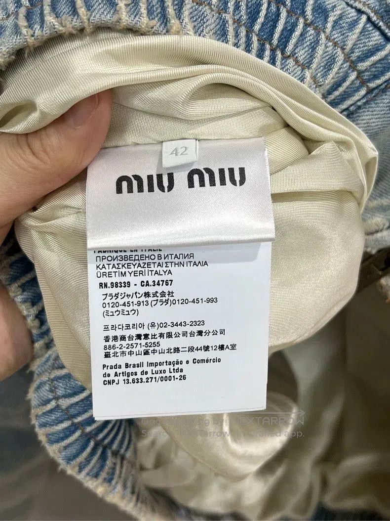 Celine MiuMiu Denim Jacket with Corduroy Collar. Size US L / EU 52-54 / 3 - 5 Thumbnail