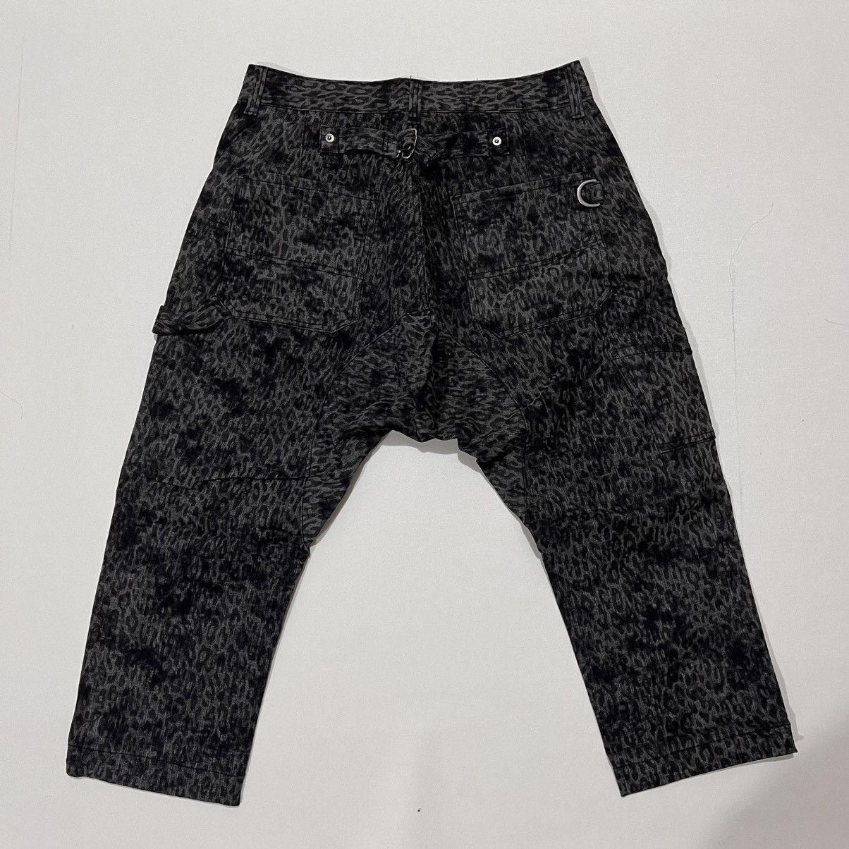 Japanese Brand semantic design cropped hareem pants leopard Size US 32 / EU 48 - 7 Thumbnail