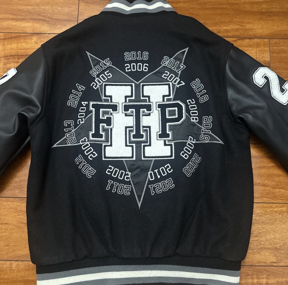 Fuck The Population × Huf HUF x FTP Varsity Jacket Size US M / EU 48-50 / 2 - 3 Thumbnail
