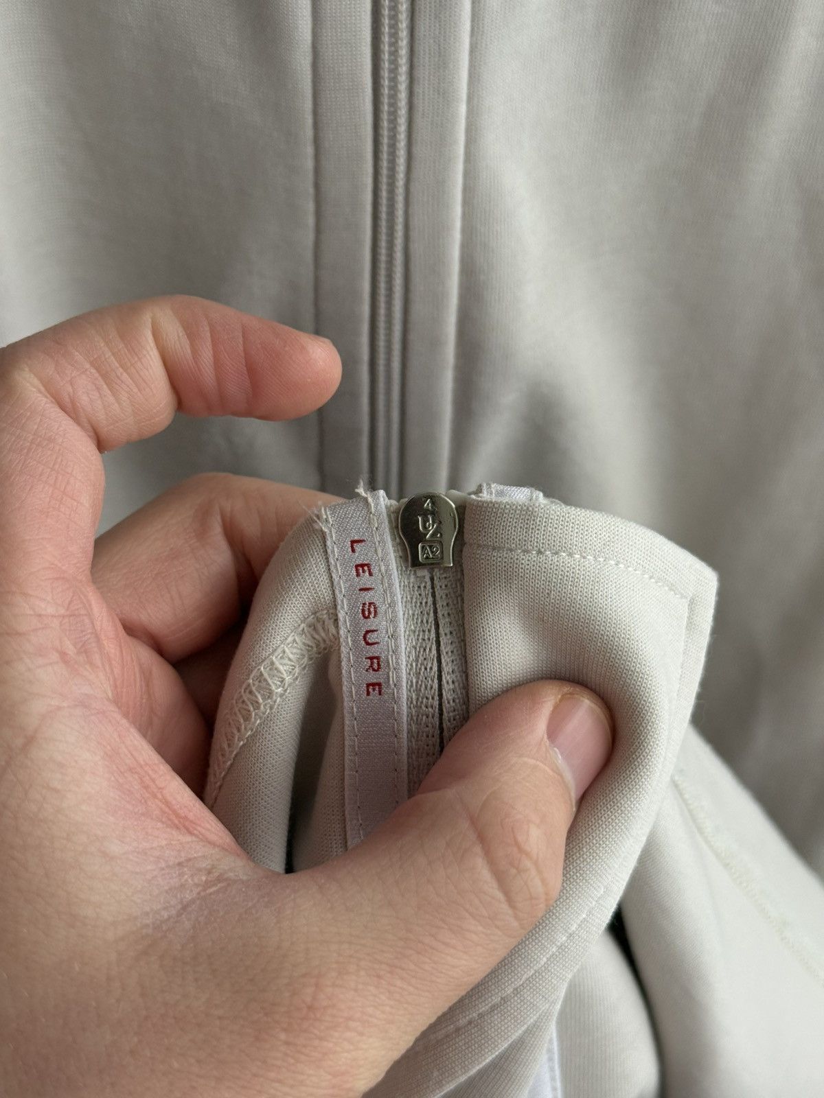 Max Mara Max Mara Leisure Full Zip Polo Size M Size M / US 6-8 / IT 42-44 - 6 Thumbnail
