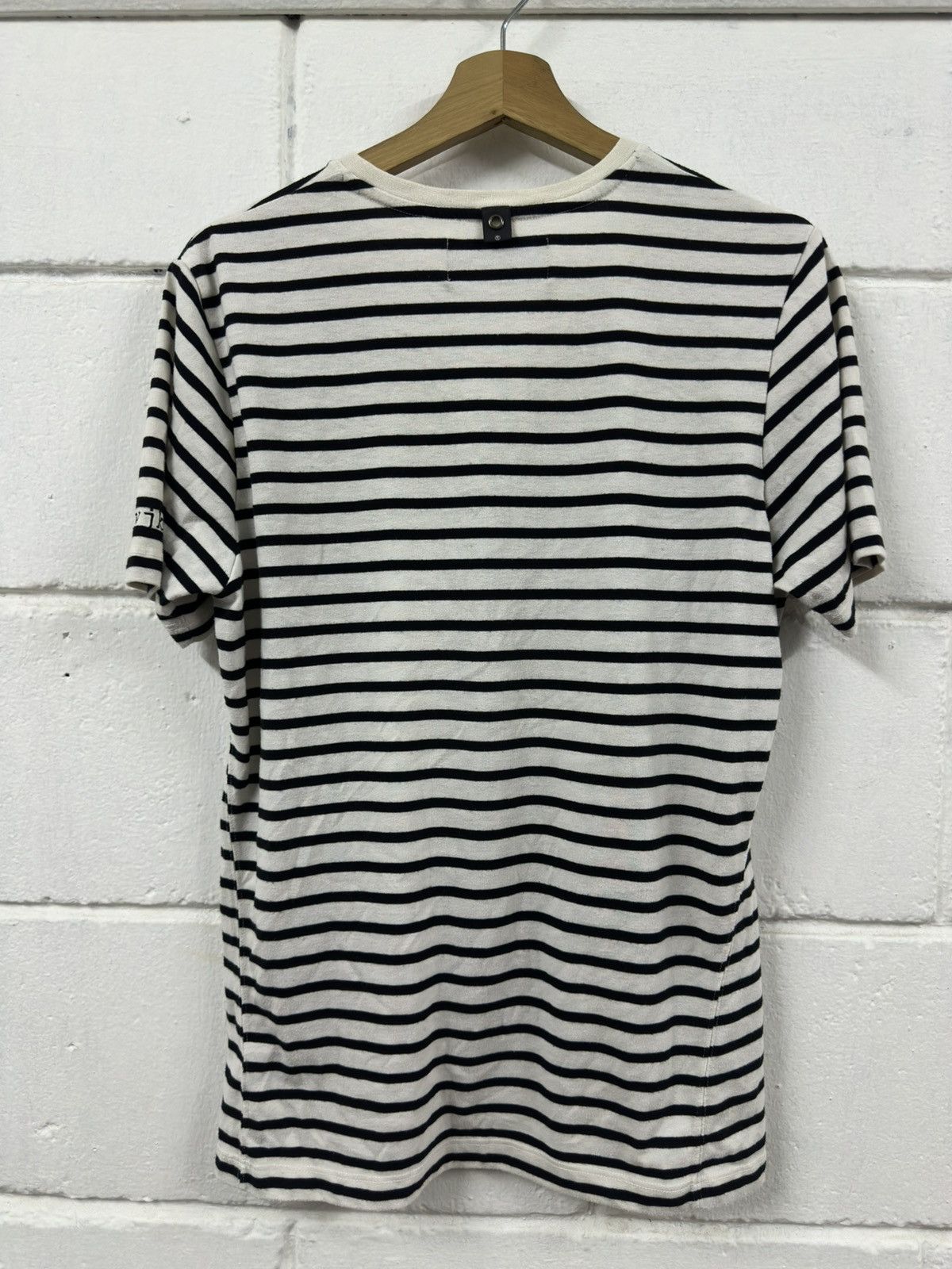 wjk Wjk®️ 1 miles Stripes V-Neck S/S Tee Size US M / EU 48-50 / 2 - 3 Thumbnail