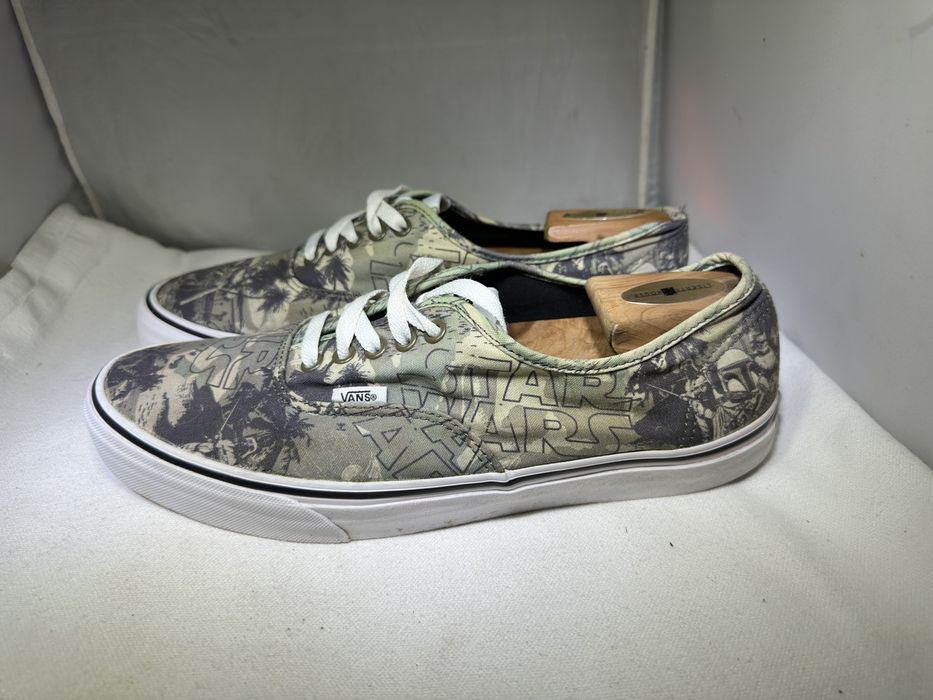 Vans star hotsell wars boba fett