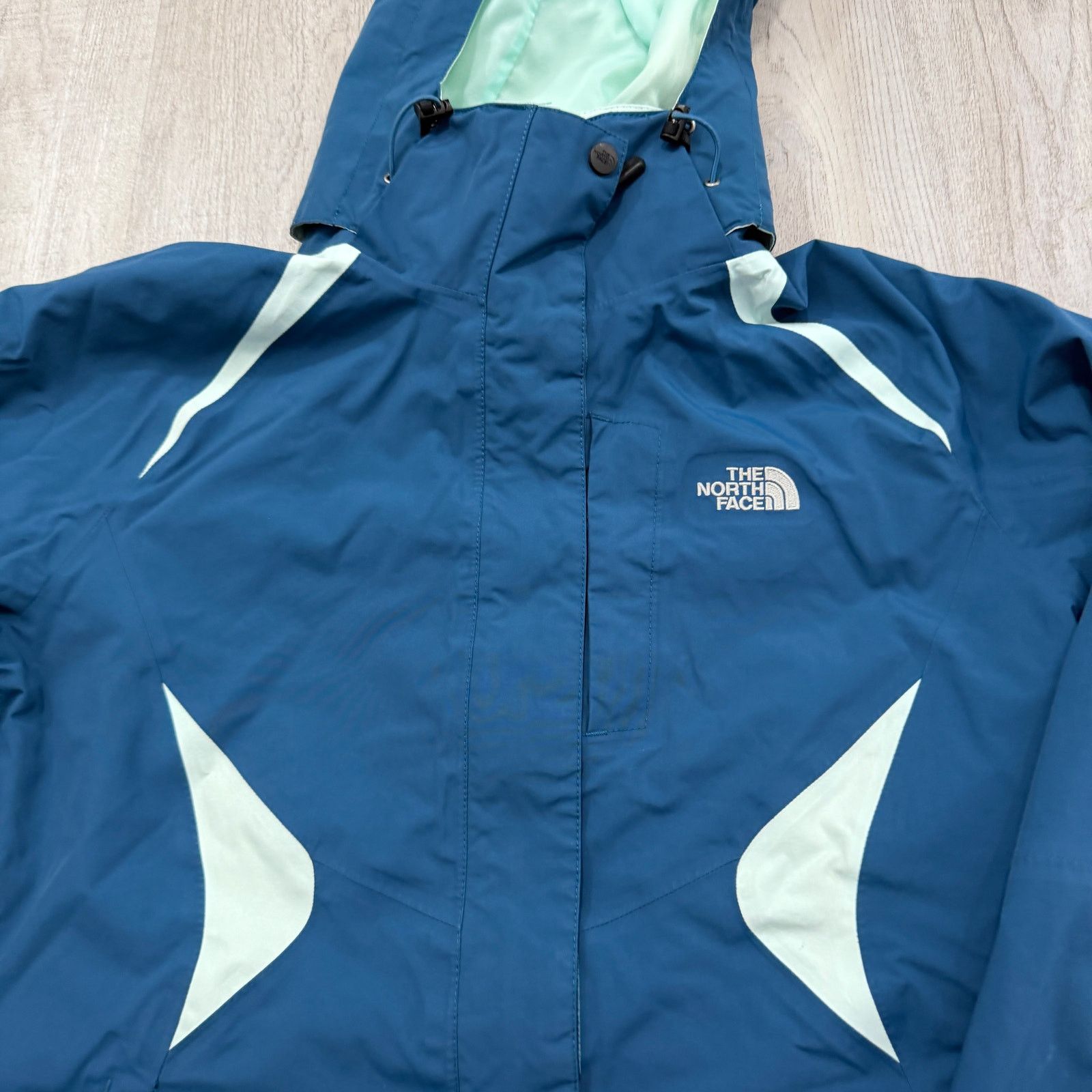 The North Face The North Face HyVent Mountain Jacket Women's Large Blue Size L / US 10 / IT 46 - 3 Thumbnail